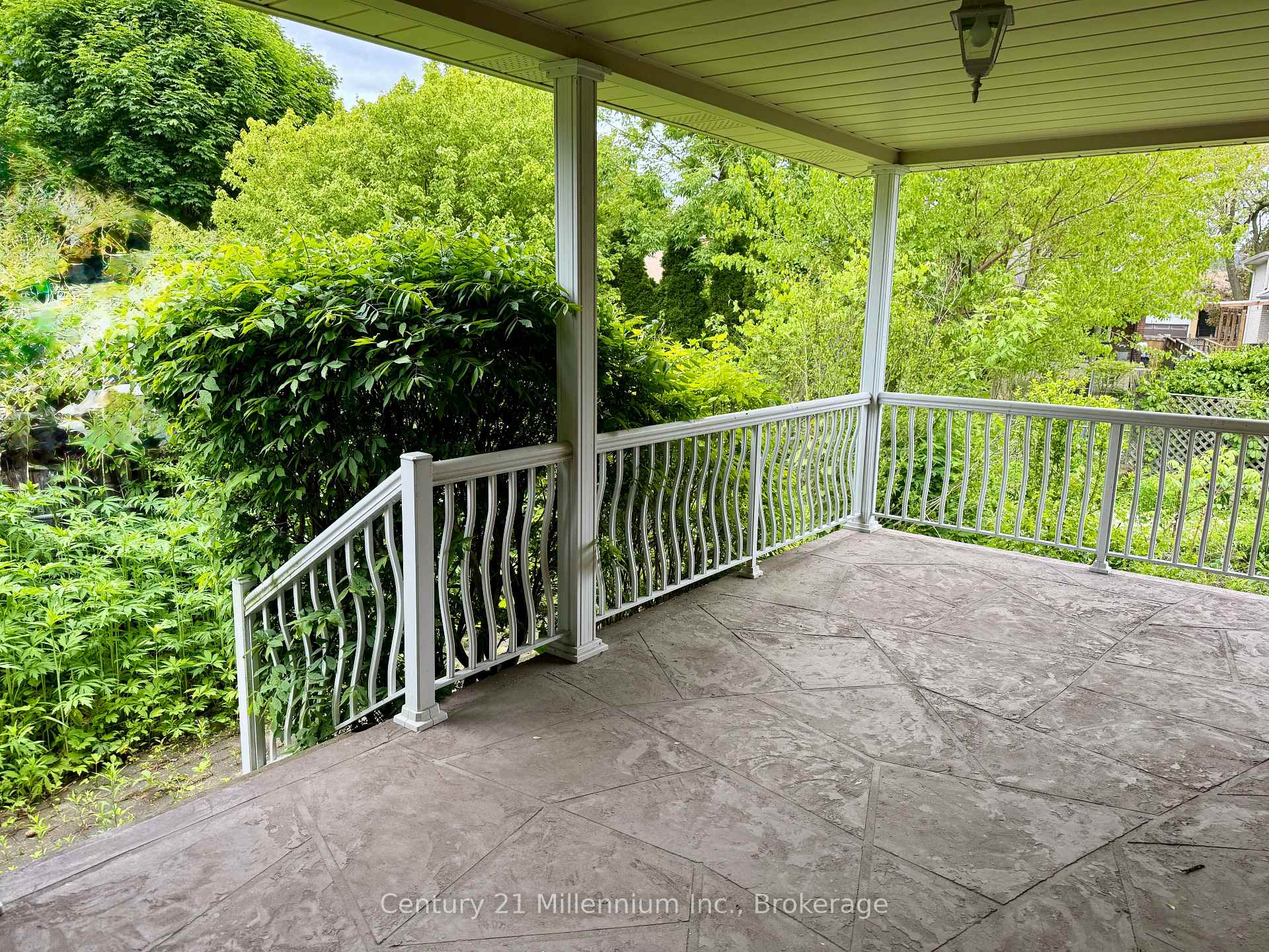Photo 15 of 353 Chantenay Drive, Mississauga, Cooksville — HOMEH