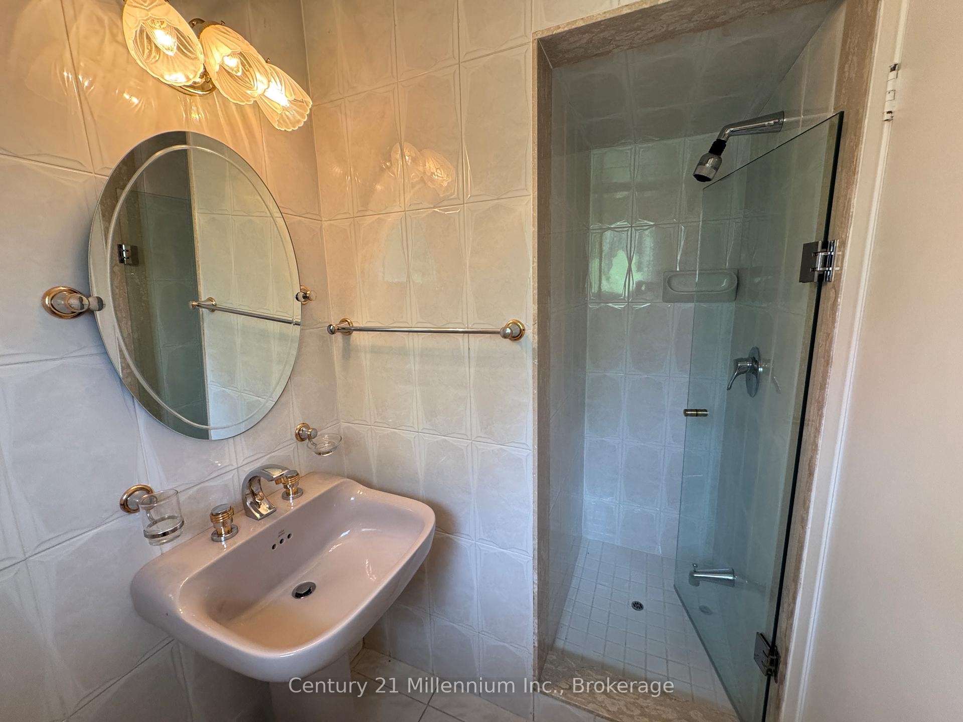 Photo 22 of 353 Chantenay Drive, Mississauga, Cooksville — HOMEH