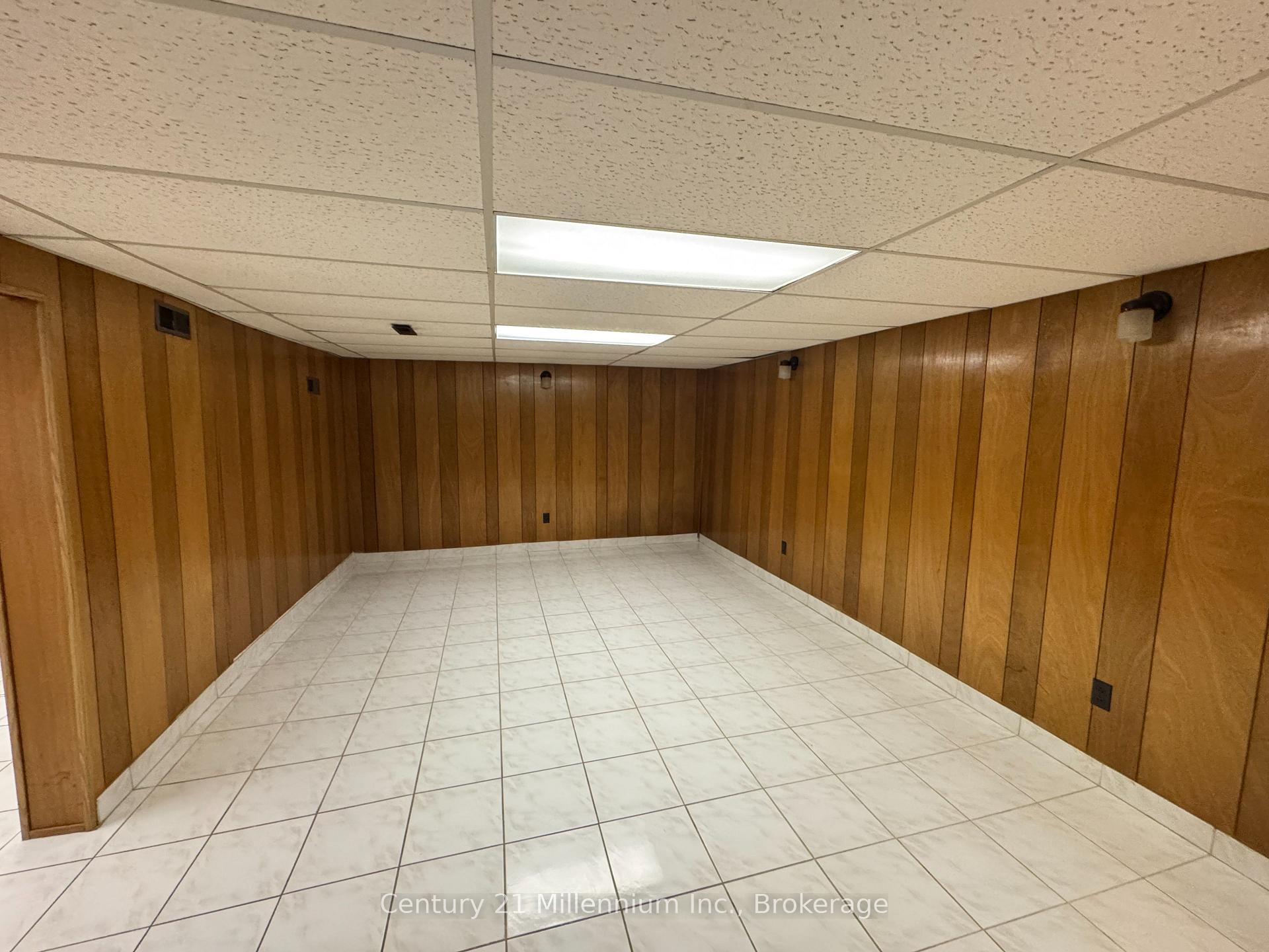 Photo 36 of 353 Chantenay Drive, Mississauga, Cooksville — HOMEH