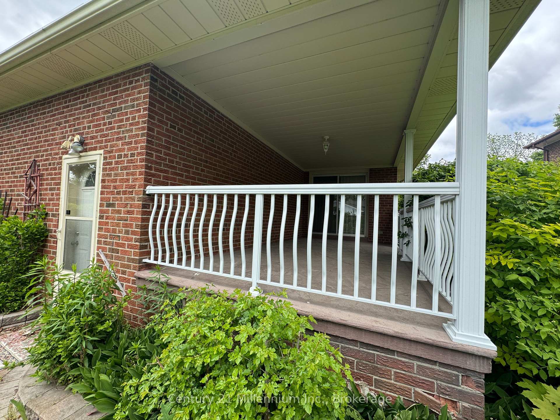 Photo 38 of 353 Chantenay Drive, Mississauga, Cooksville — HOMEH