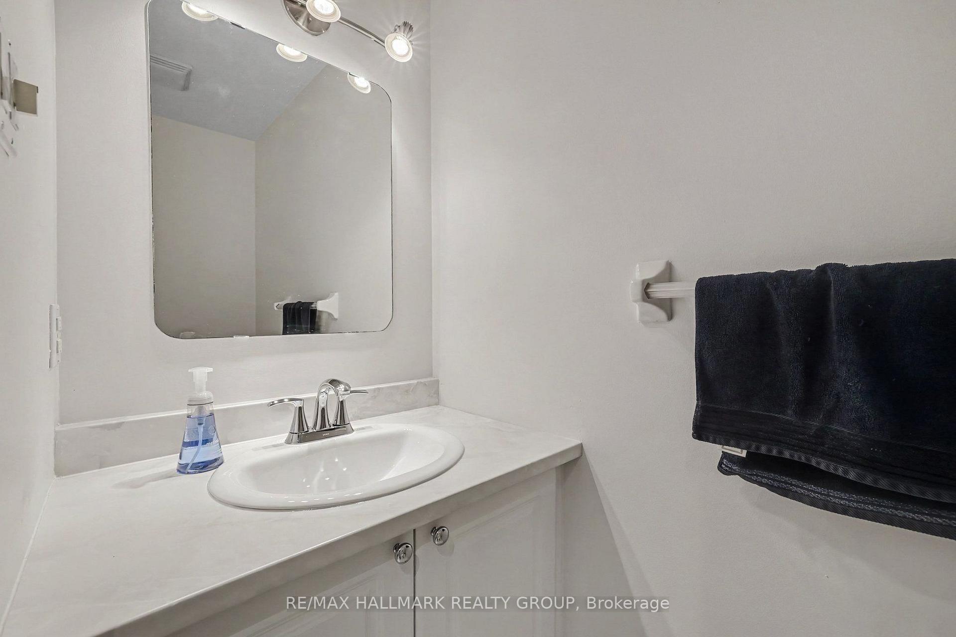 Photo 5 of 21 Nobleton Avenue, Ottawa, Hunt Club Park — HOMEH