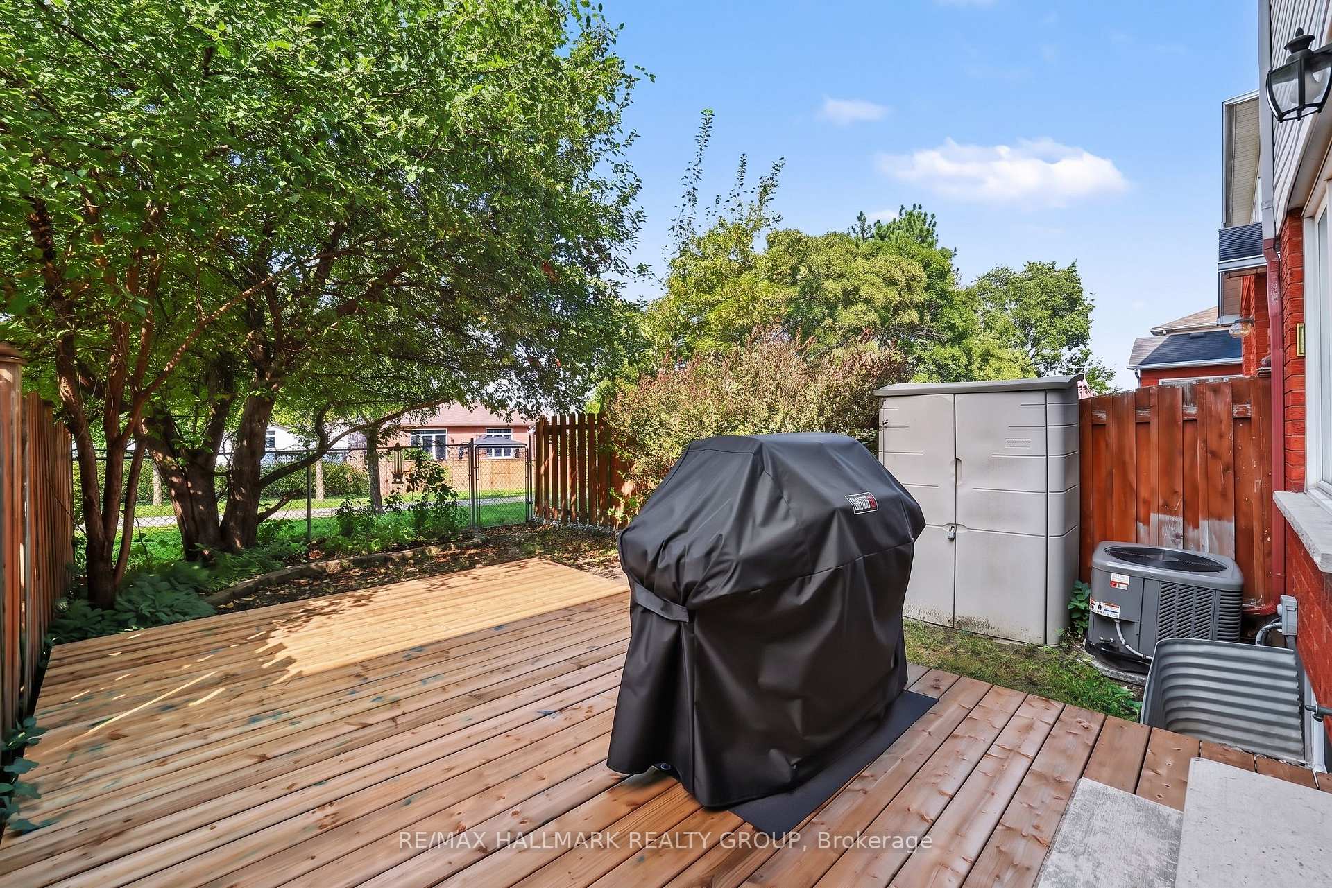 Photo 10 of 21 Nobleton Avenue, Ottawa, Hunt Club Park — HOMEH