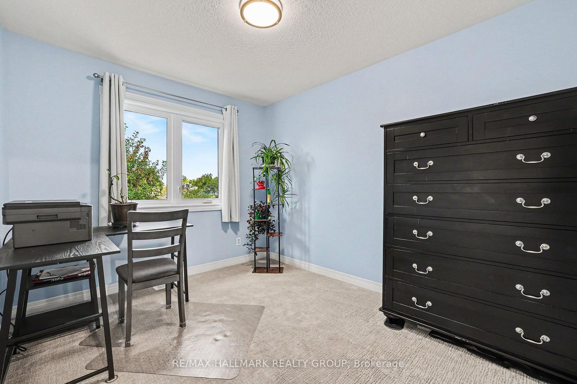 Photo 17 of 21 Nobleton Avenue, Ottawa, Hunt Club Park — HOMEH