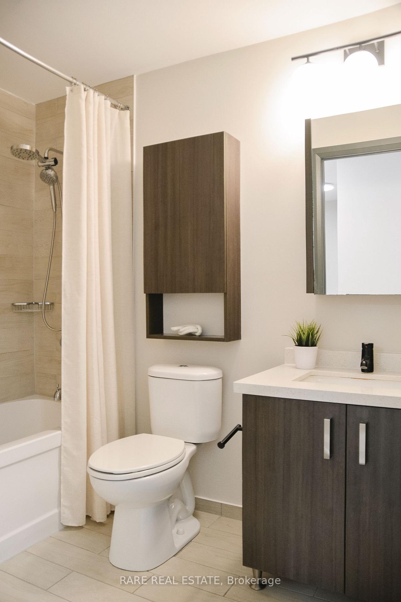 Photo 24 of Unit 217, 18 Uptown Drive, Markham, Unionville — HOMEH