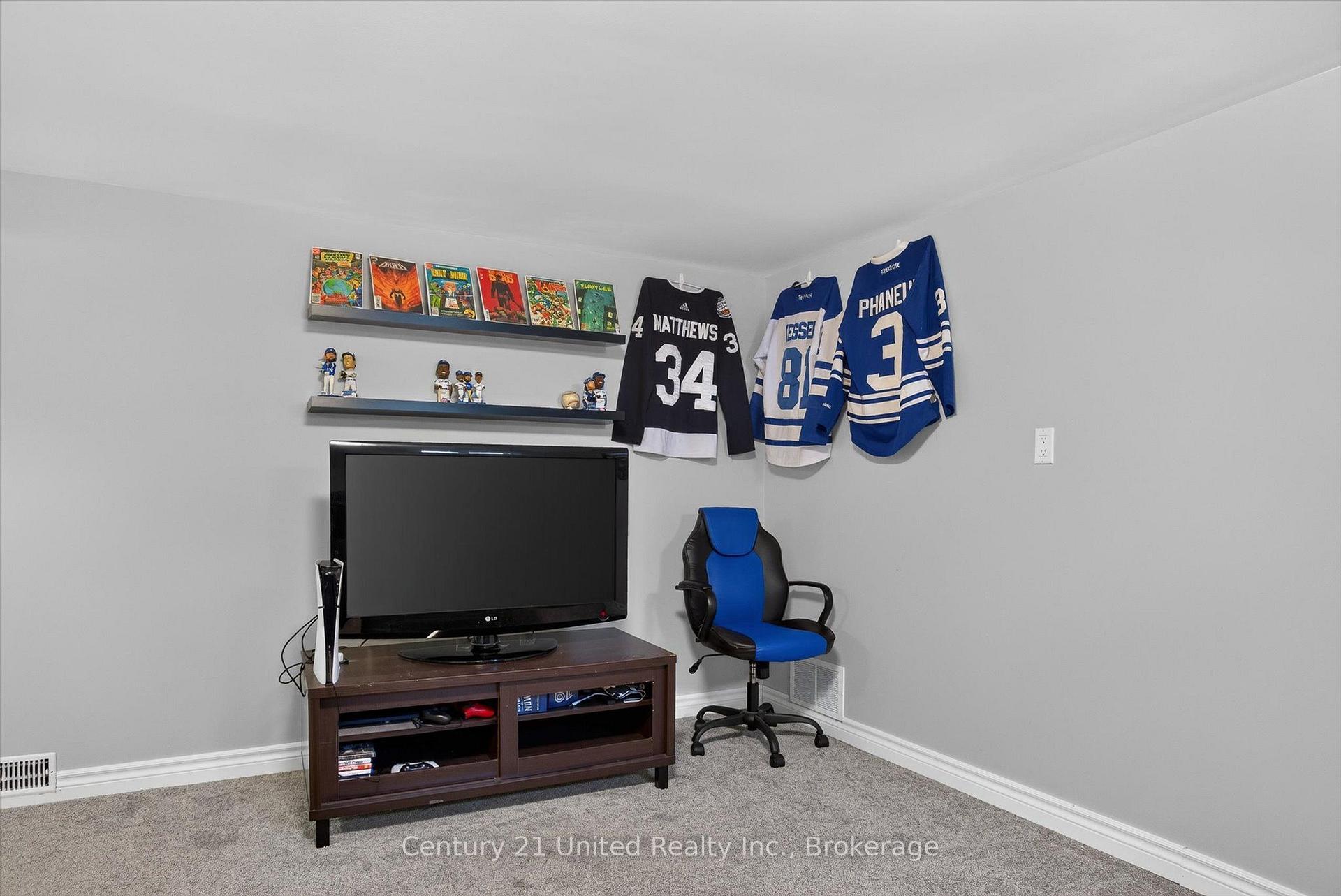 Photo 28 of 679 Hawley Street, Peterborough, Otonabee Ward 1 — HOMEH