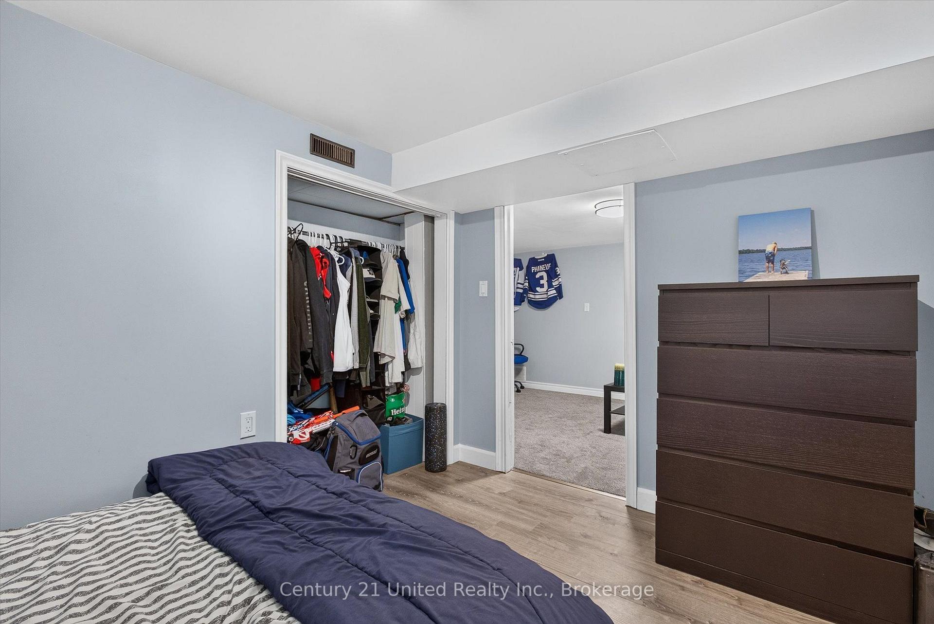 Photo 32 of 679 Hawley Street, Peterborough, Otonabee Ward 1 — HOMEH