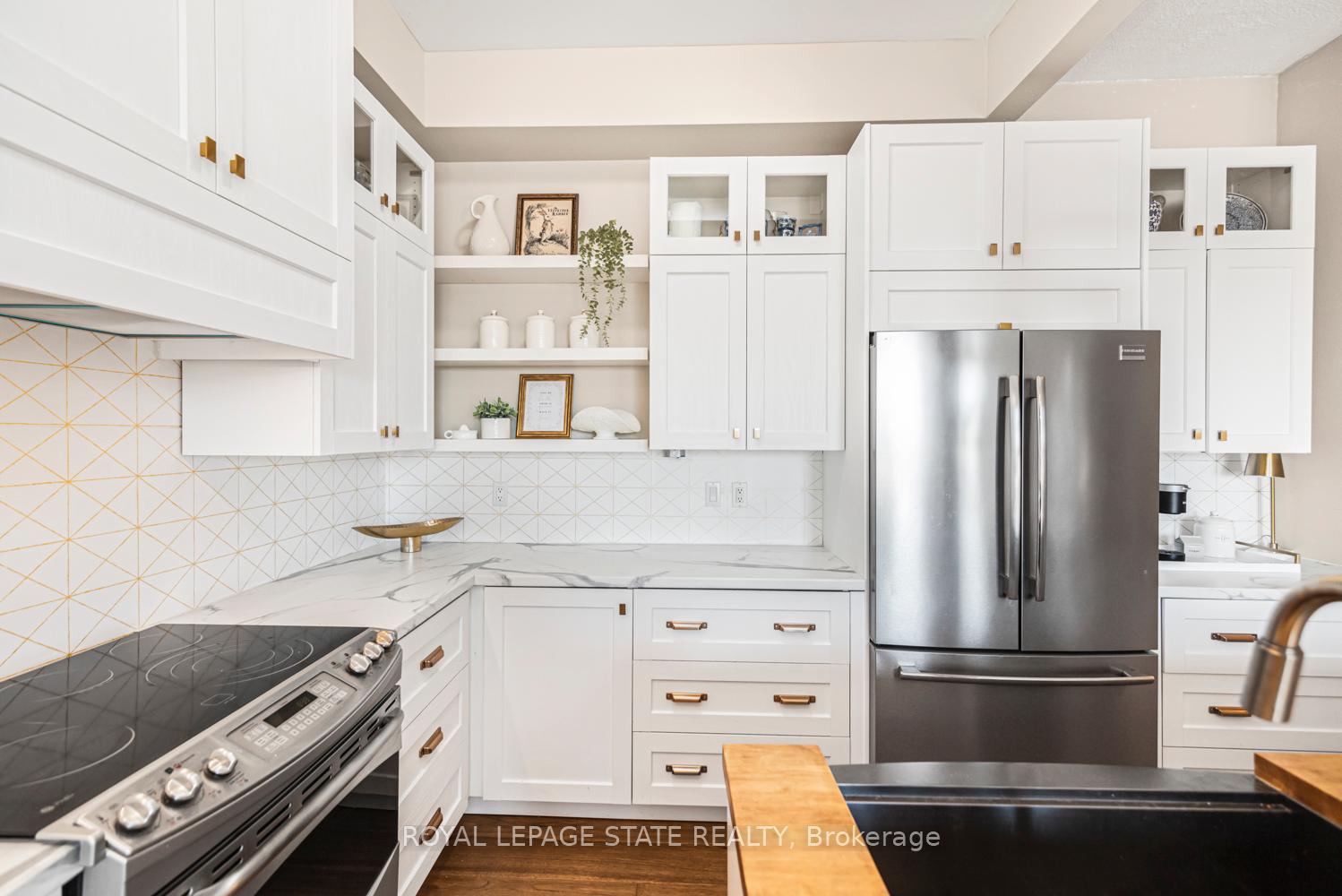 Photo 9 of Unit 311, 262 Dundas Street E, Hamilton, Waterdown — HOMEH