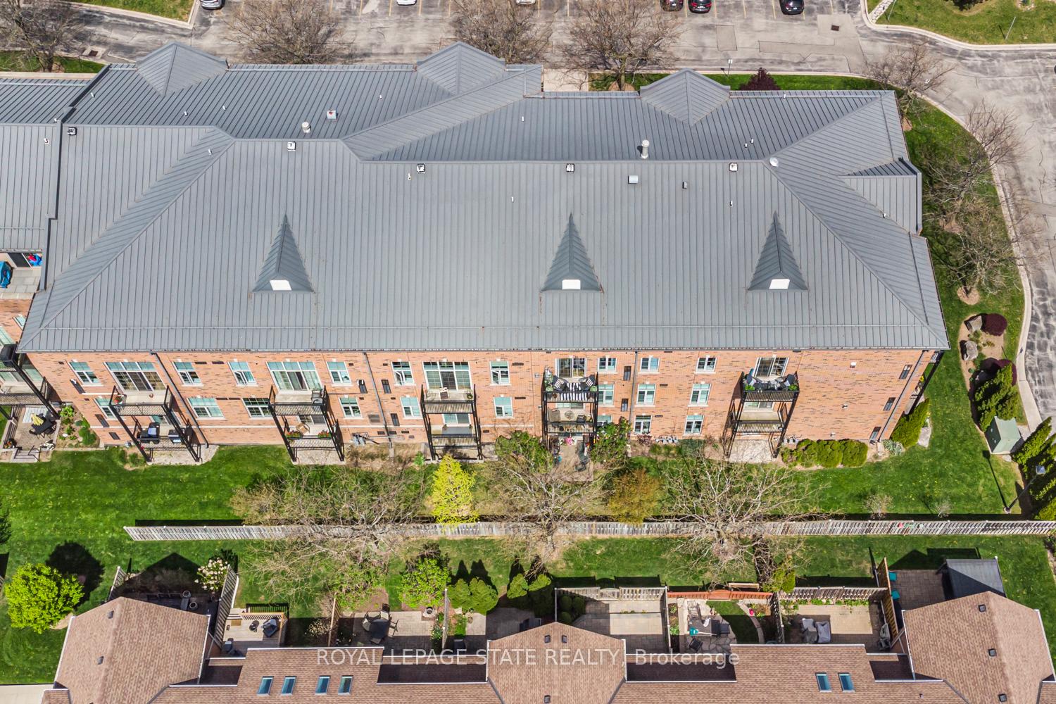 Photo 37 of Unit 311, 262 Dundas Street E, Hamilton, Waterdown — HOMEH