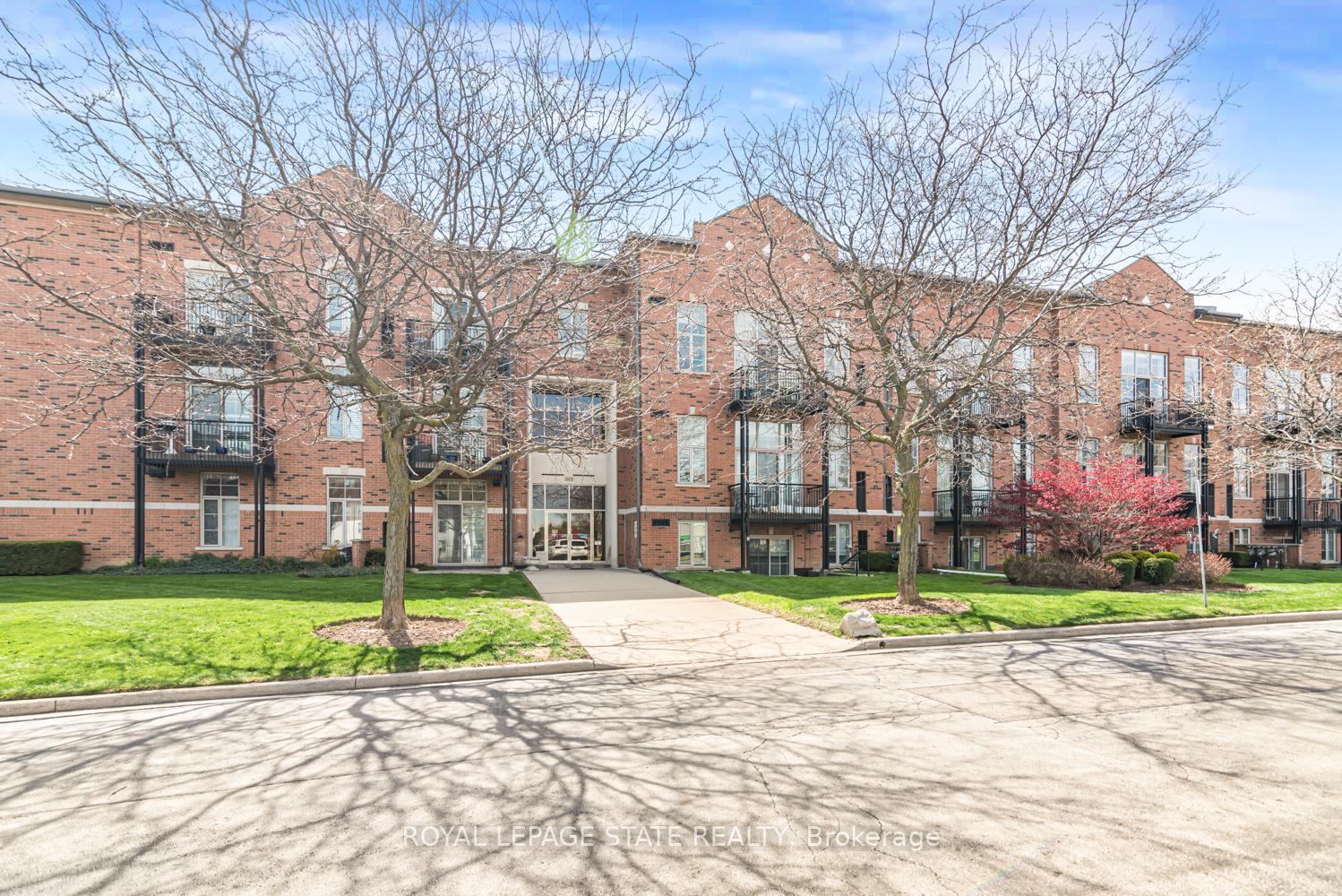 Photo 44 of Unit 311, 262 Dundas Street E, Hamilton, Waterdown — HOMEH