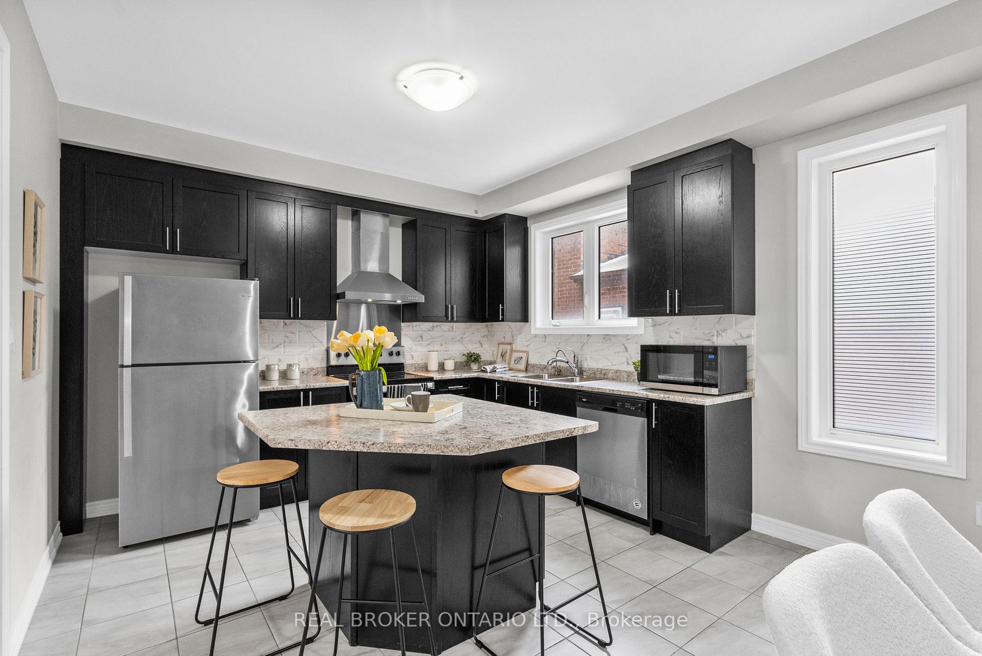 Photo 12 of 222 Coronation Road, Whitby, Rural Whitby — HOMEH