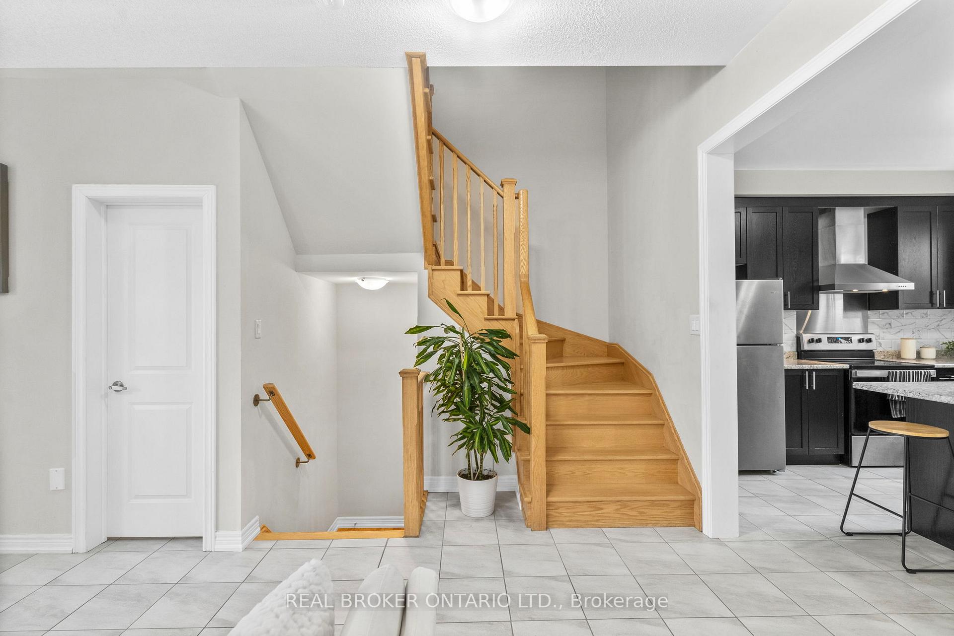 Photo 20 of 222 Coronation Road, Whitby, Rural Whitby — HOMEH