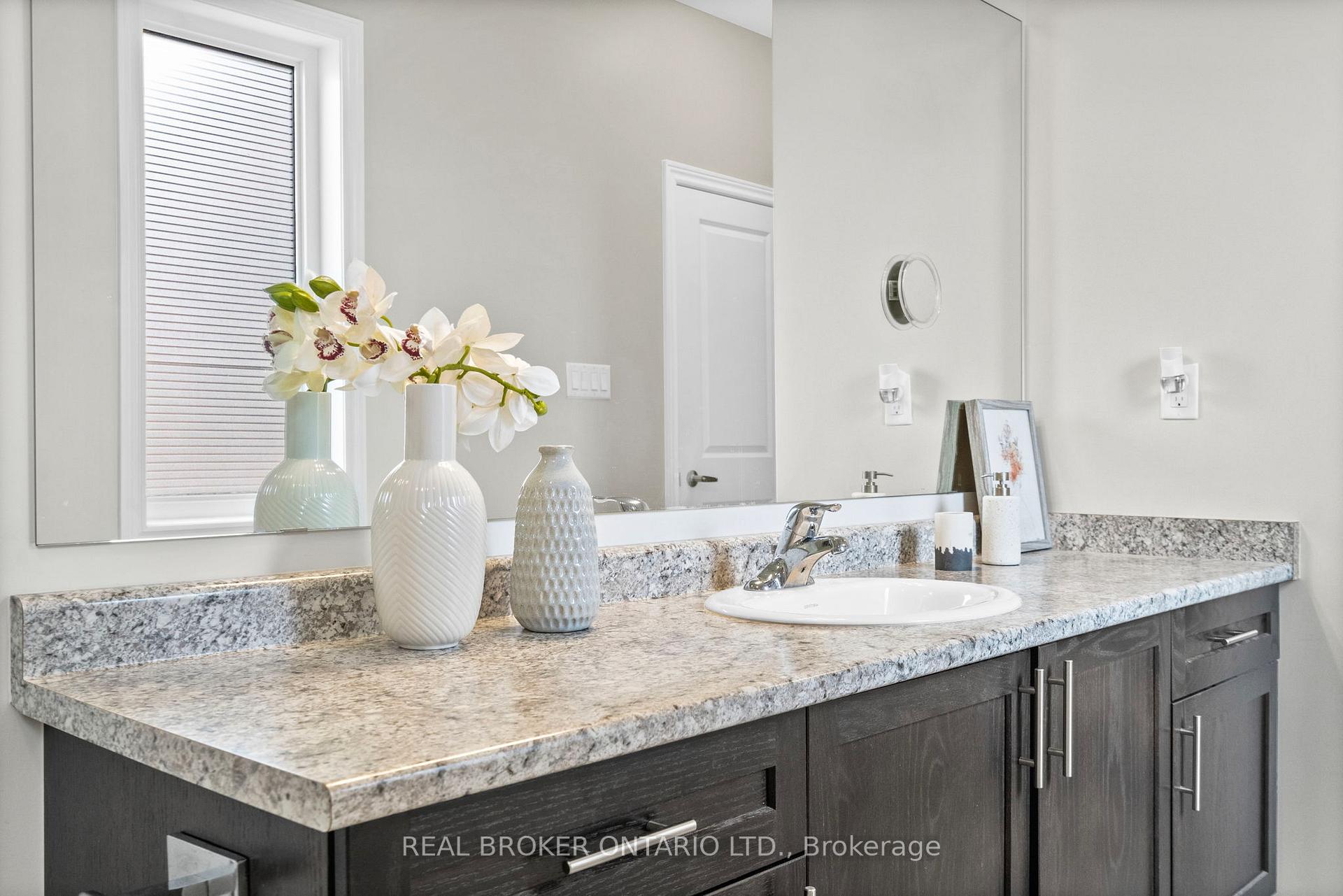 Photo 33 of 222 Coronation Road, Whitby, Rural Whitby — HOMEH