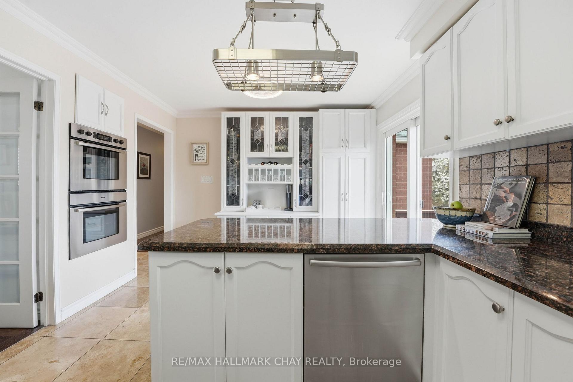 Photo 8 of 117 Brown Street, Barrie, Holly — HOMEH