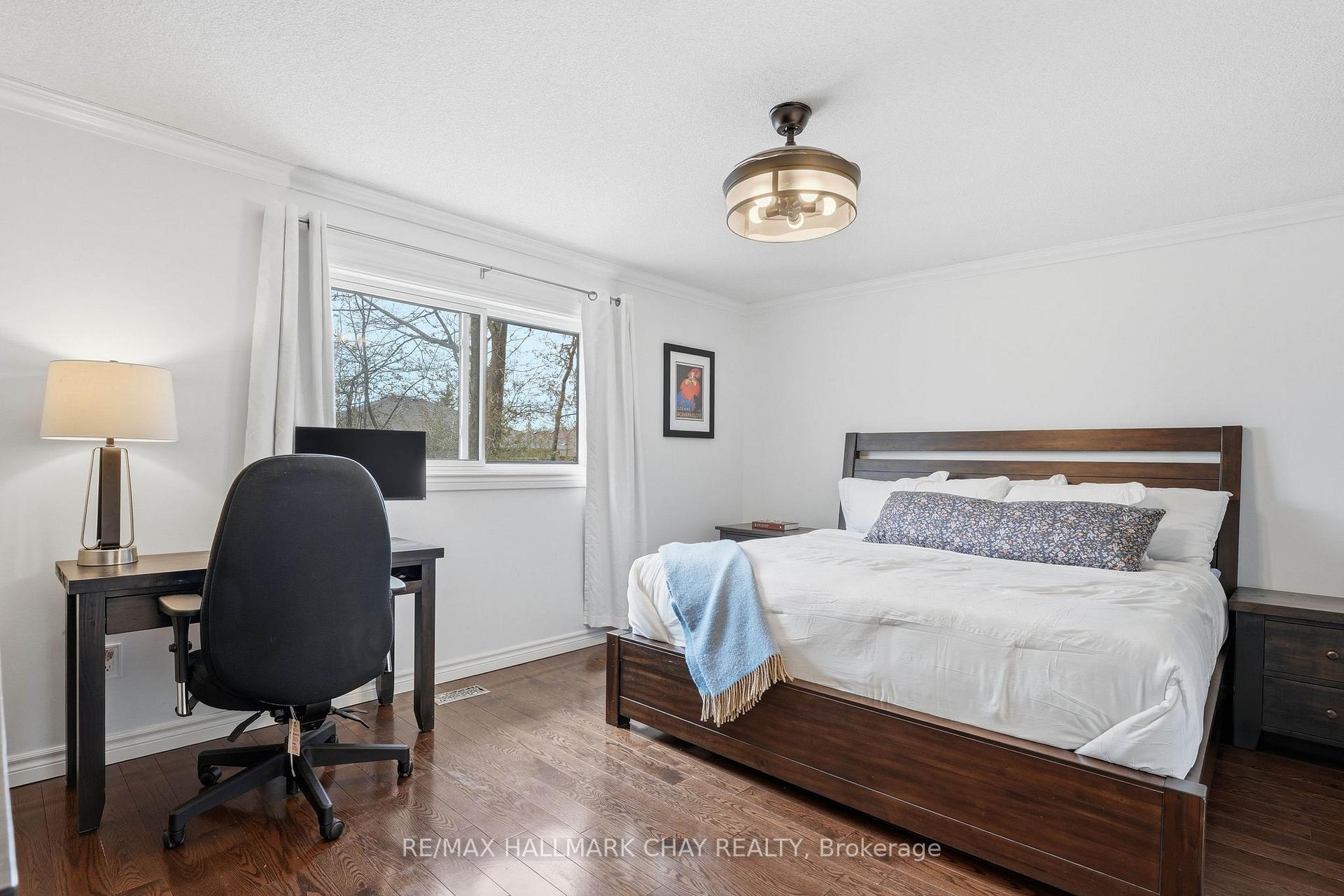 Photo 15 of 117 Brown Street, Barrie, Holly — HOMEH