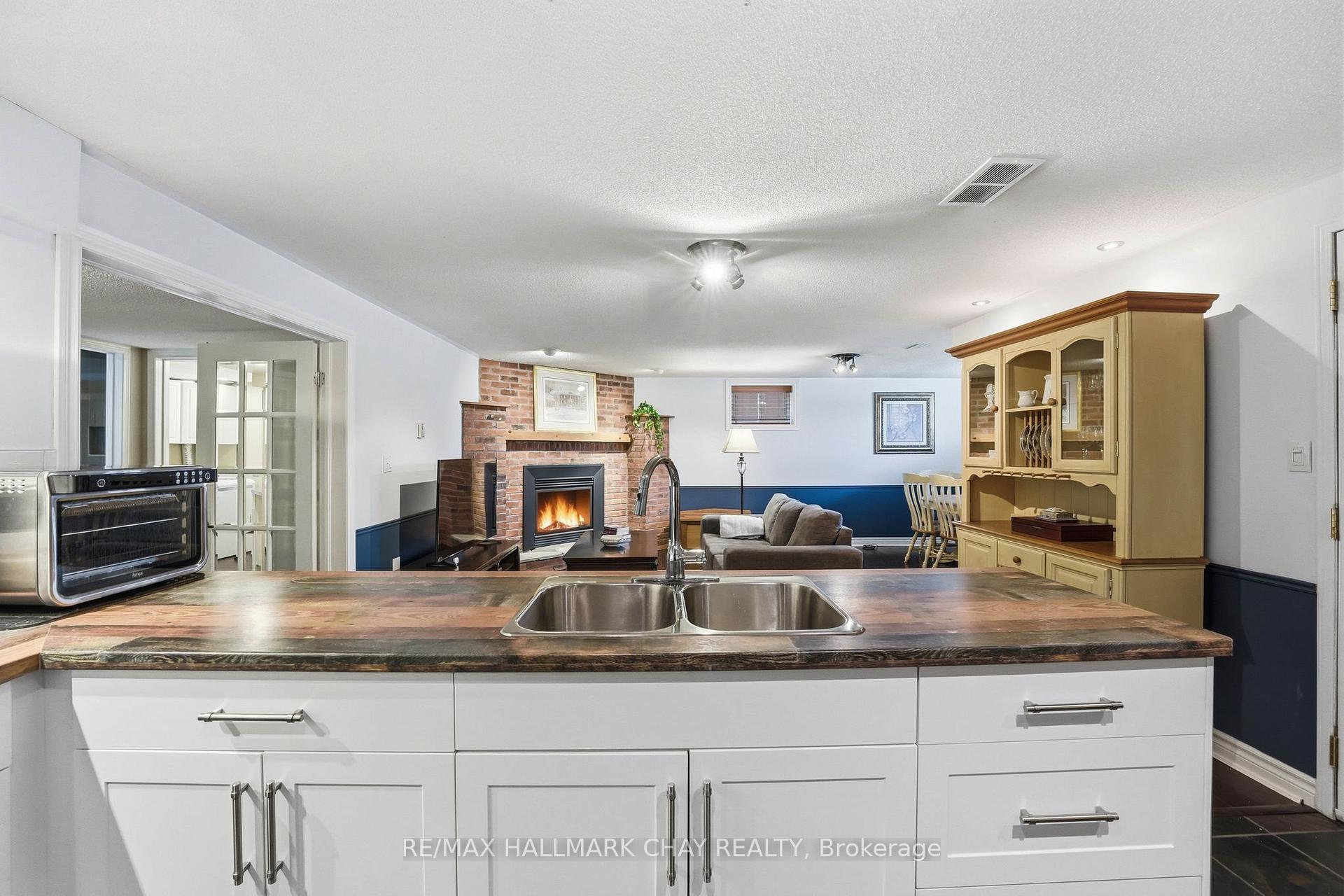 Photo 22 of 117 Brown Street, Barrie, Holly — HOMEH