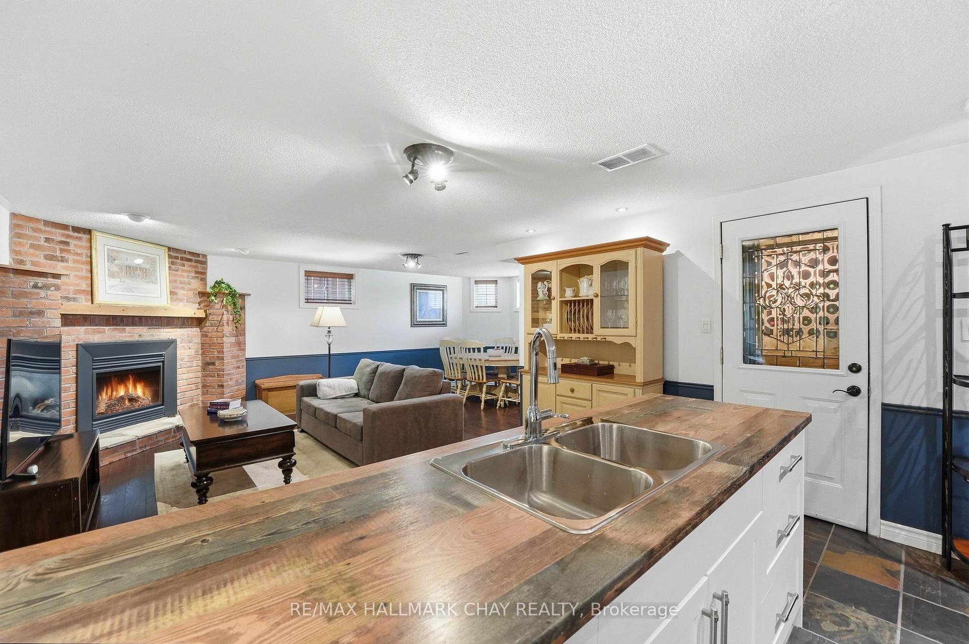 Photo 26 of 117 Brown Street, Barrie, Holly — HOMEH
