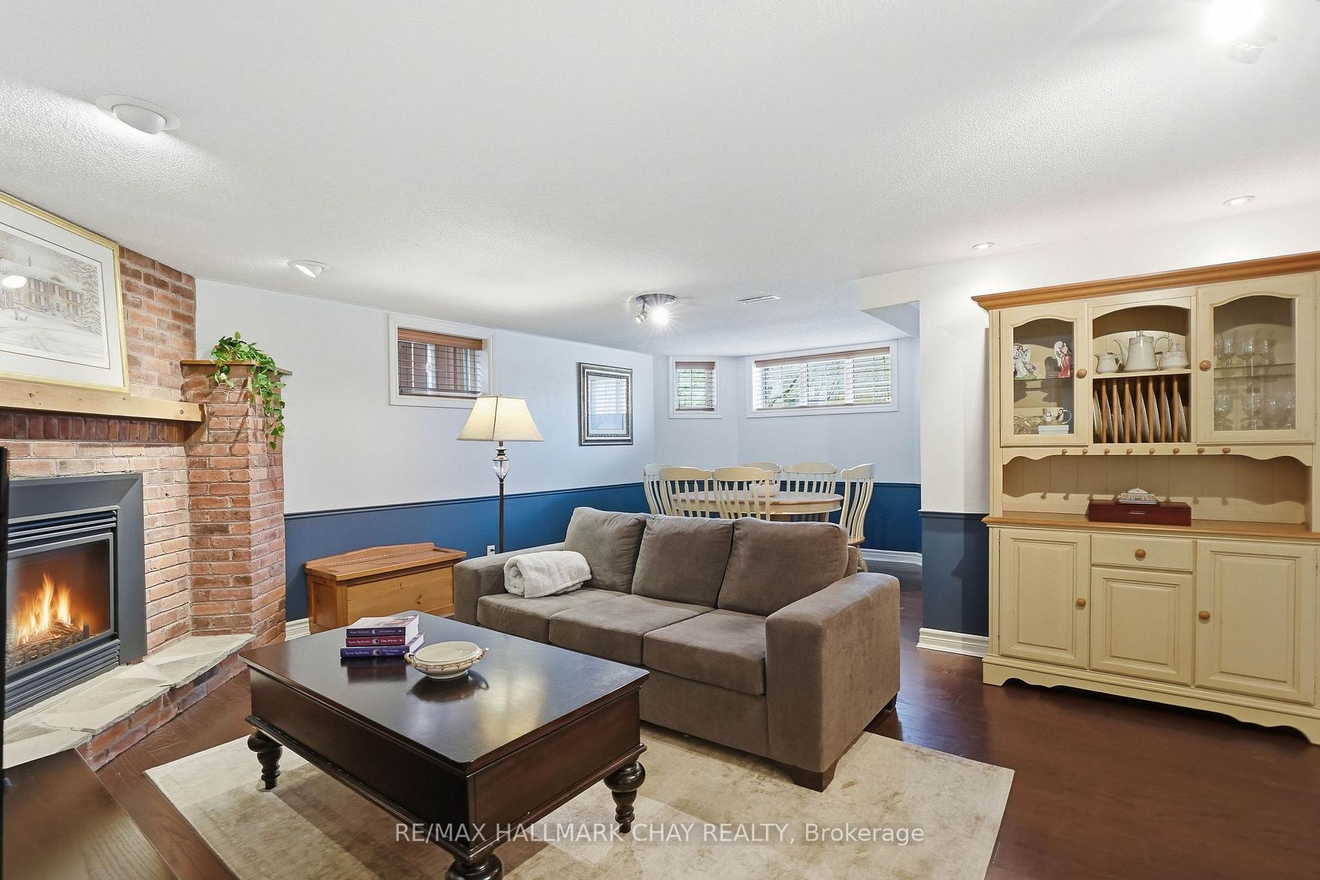 Photo 27 of 117 Brown Street, Barrie, Holly — HOMEH