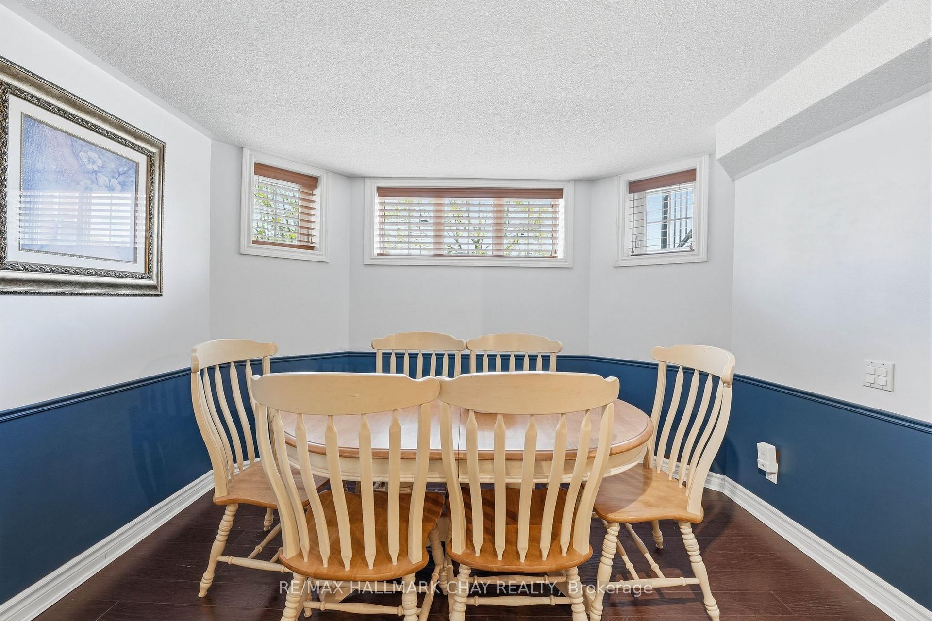Photo 28 of 117 Brown Street, Barrie, Holly — HOMEH