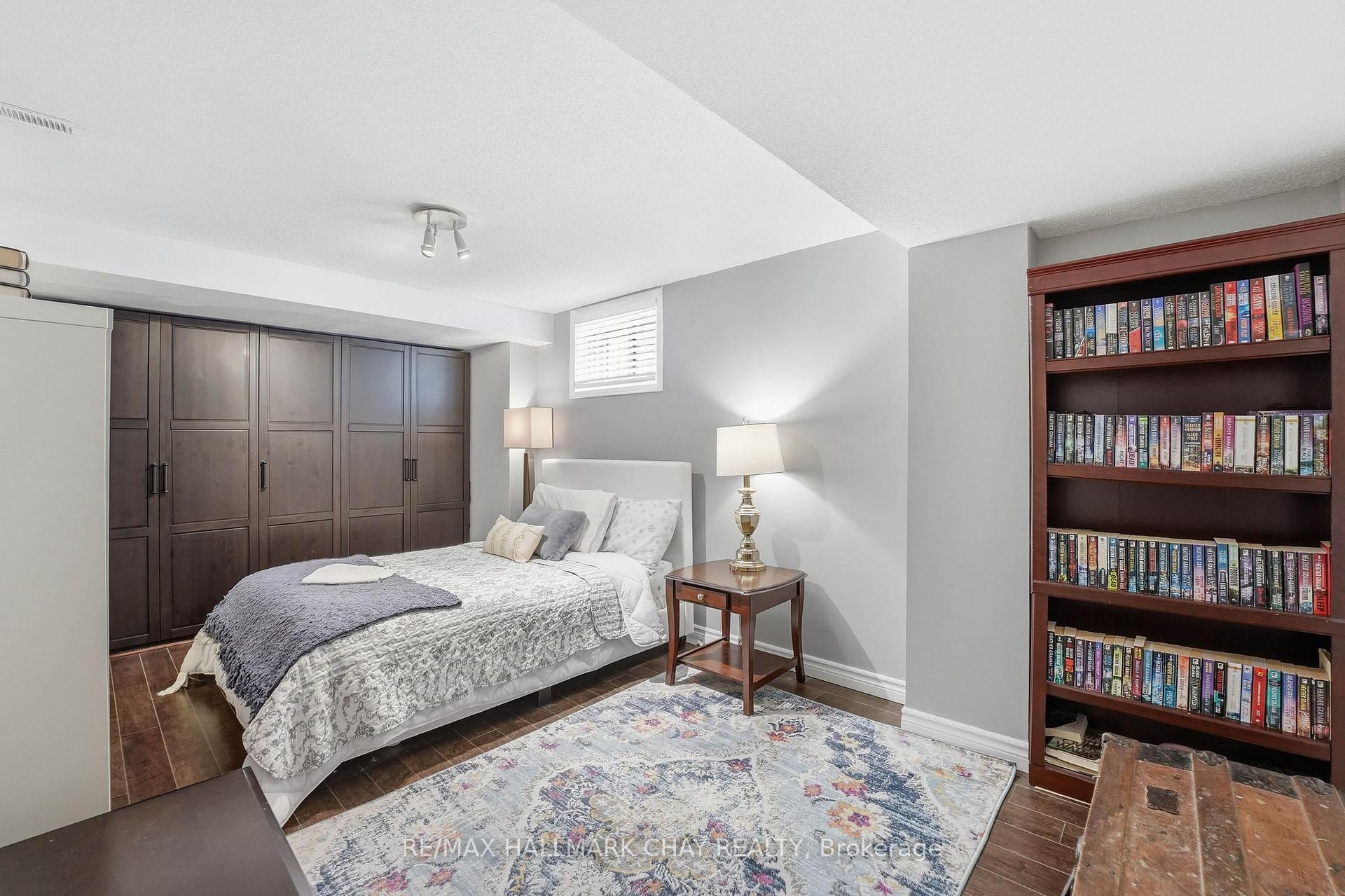Photo 30 of 117 Brown Street, Barrie, Holly — HOMEH