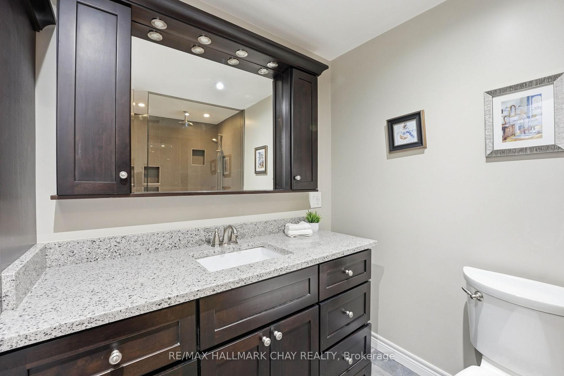 Photo 33 of 117 Brown Street, Barrie, Holly — HOMEH
