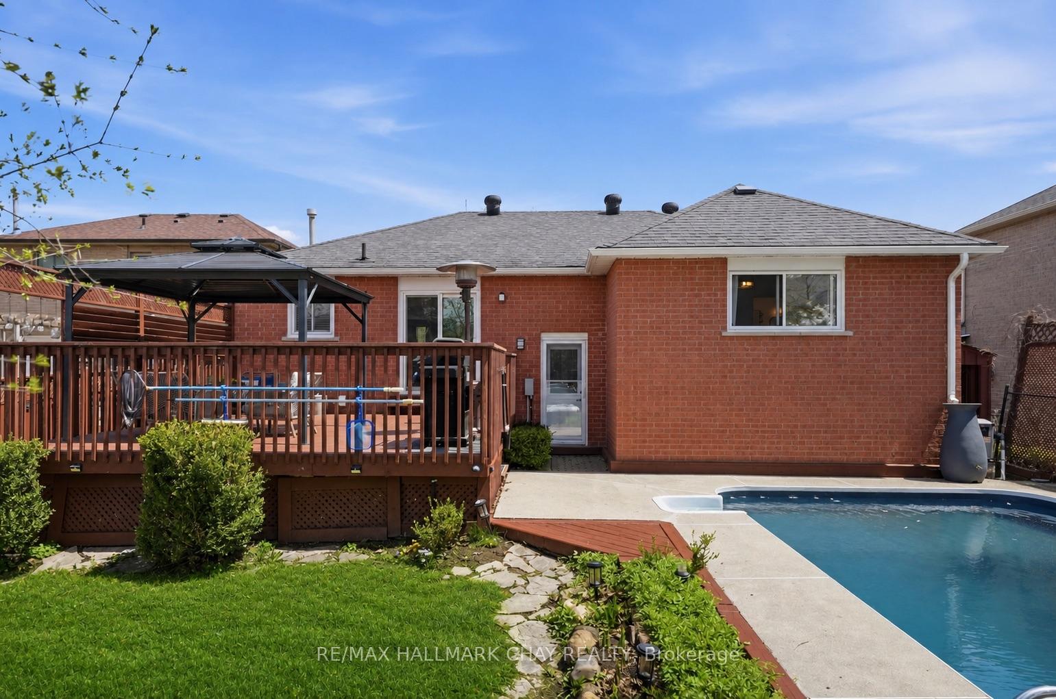 Photo 36 of 117 Brown Street, Barrie, Holly — HOMEH