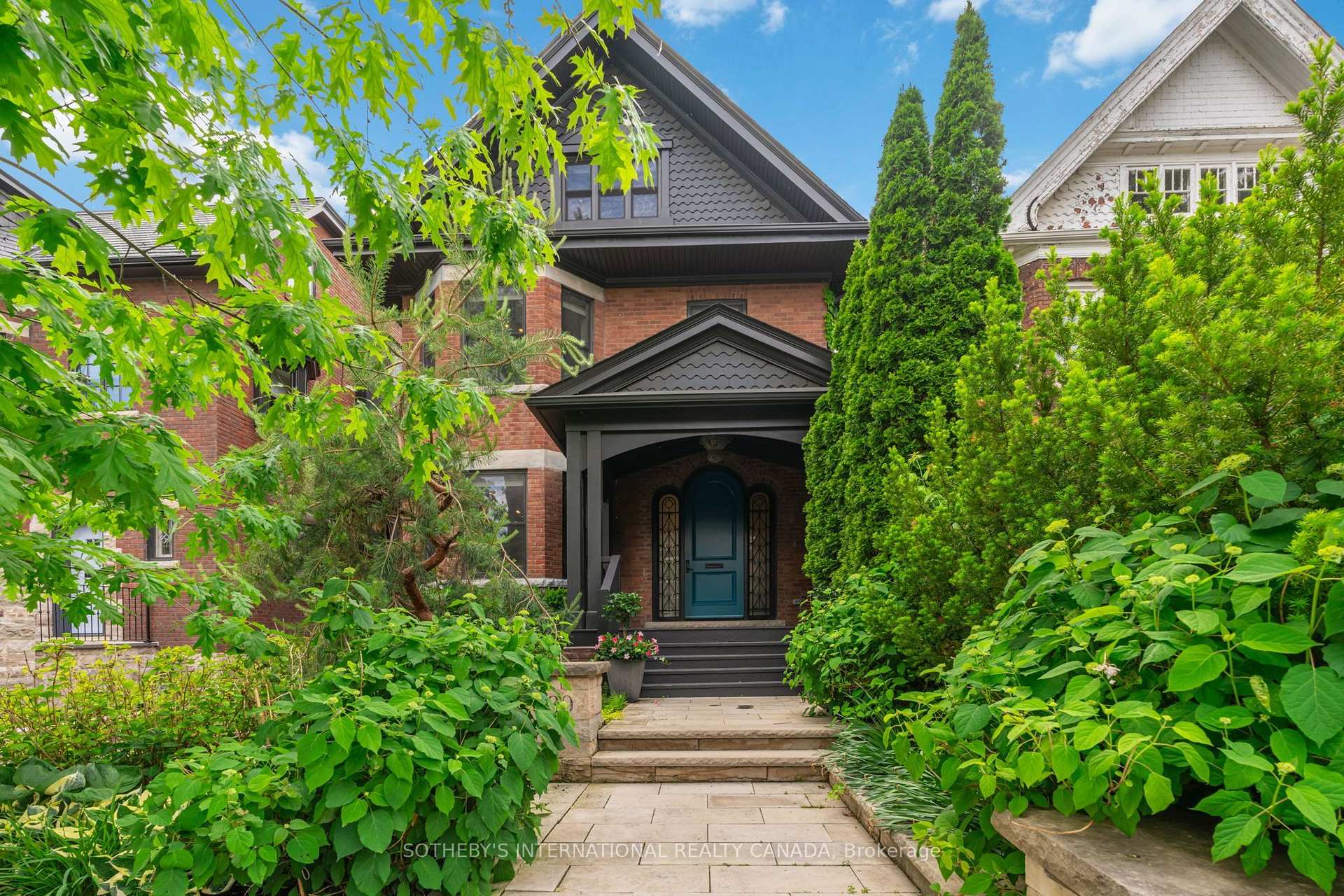 Photo 2 of 330 Palmerston Boulevard, Toronto, Palmerston-Little Italy — HOMEH