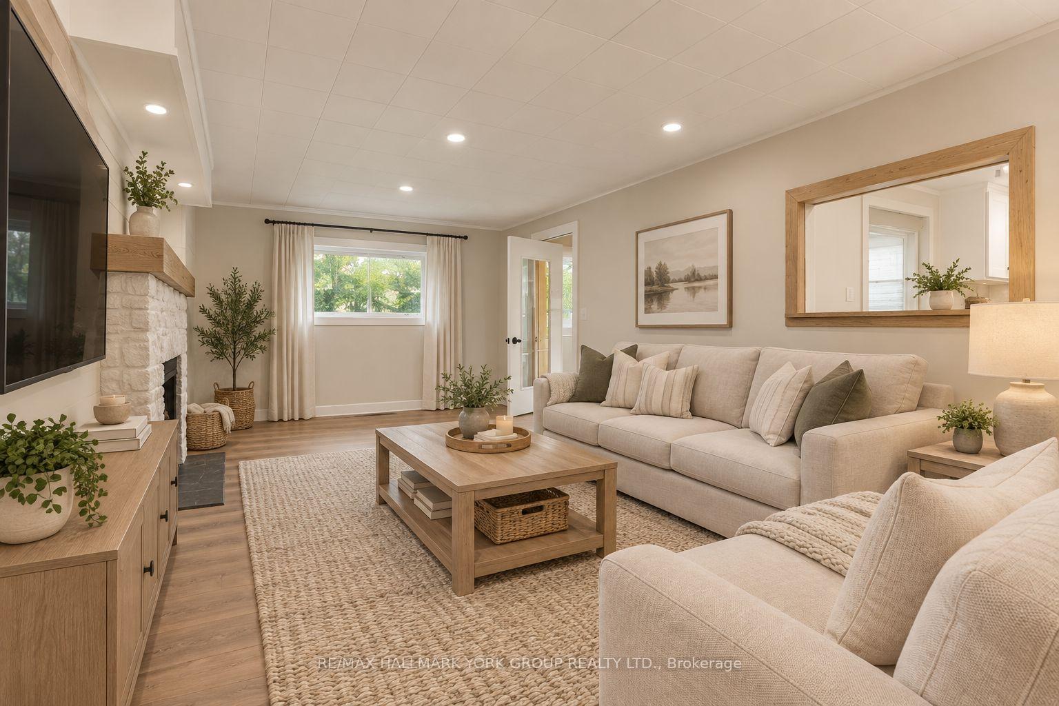 Photo 16 of 18 Ravenswood Drive, Georgina, Sutton & Jackson's Point — HOMEH