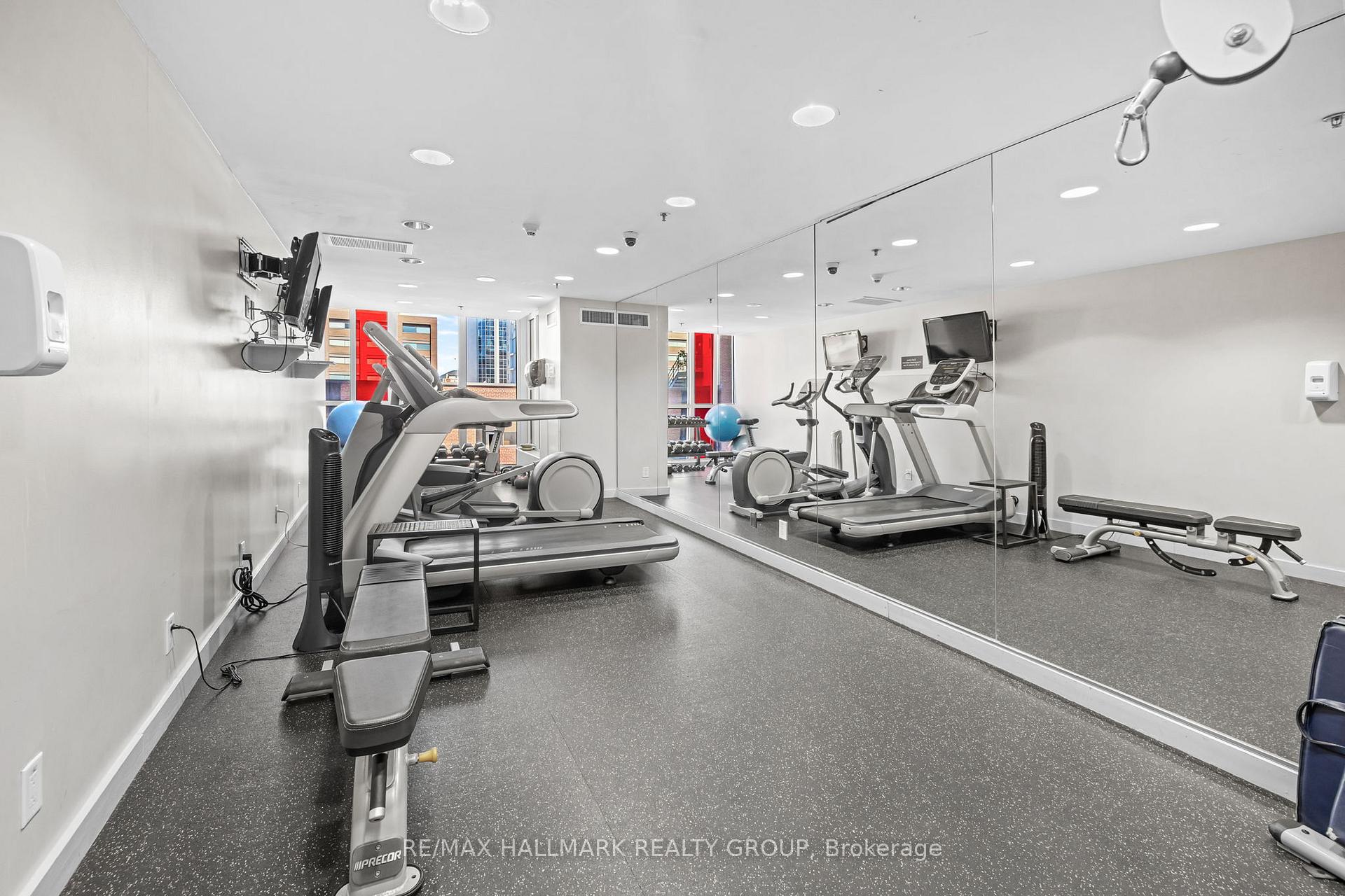 Photo 30 of Unit 1804, 324 Laurier Avenue W, Ottawa, Ottawa Centre — HOMEH