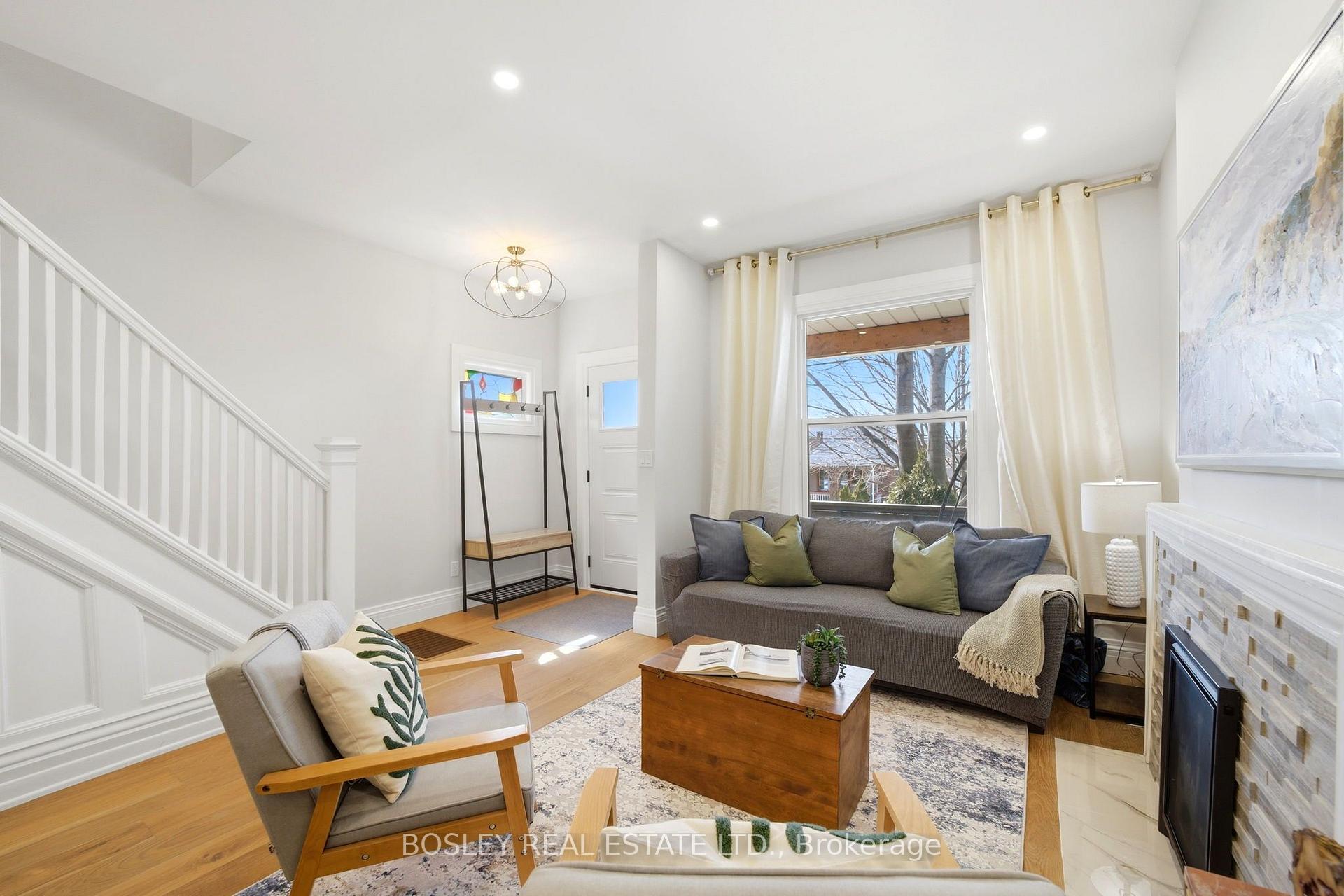 Photo 5 of 43 Gilbert Avenue, Toronto, Corso Italia-Davenport — HOMEH