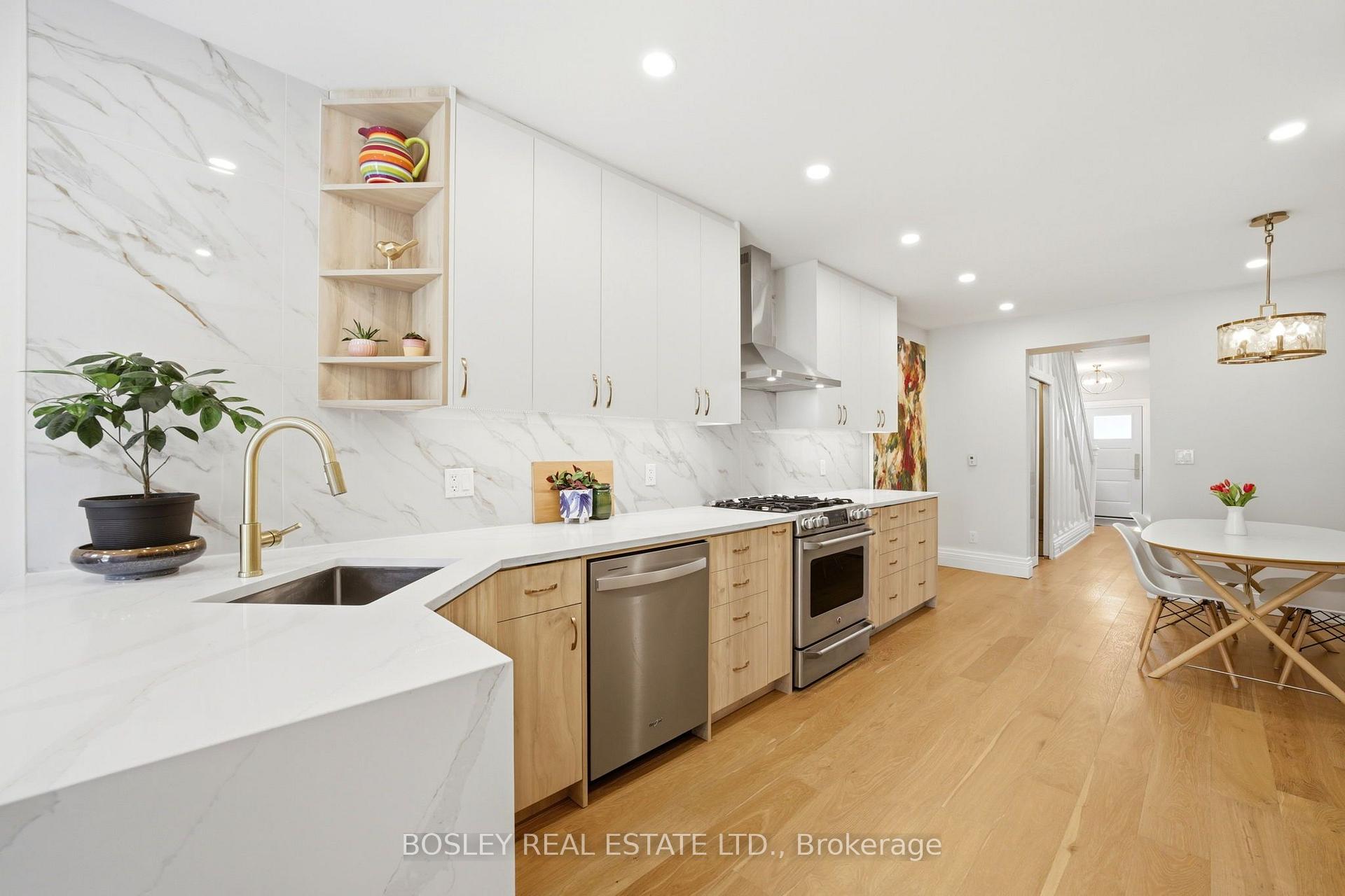 Photo 8 of 43 Gilbert Avenue, Toronto, Corso Italia-Davenport — HOMEH