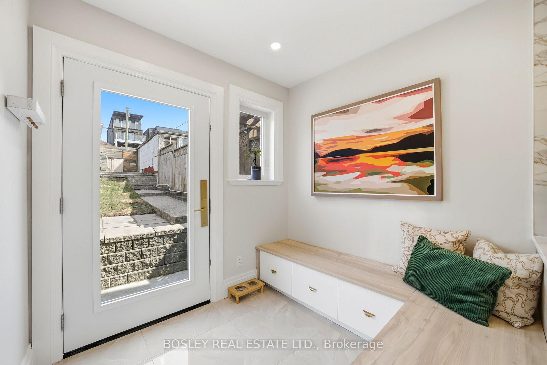 Photo 18 of 43 Gilbert Avenue, Toronto, Corso Italia-Davenport — HOMEH