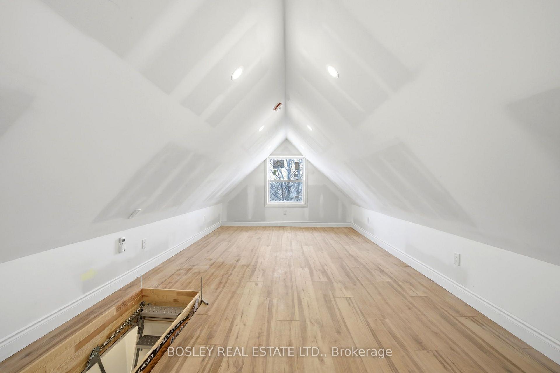Photo 29 of 43 Gilbert Avenue, Toronto, Corso Italia-Davenport — HOMEH