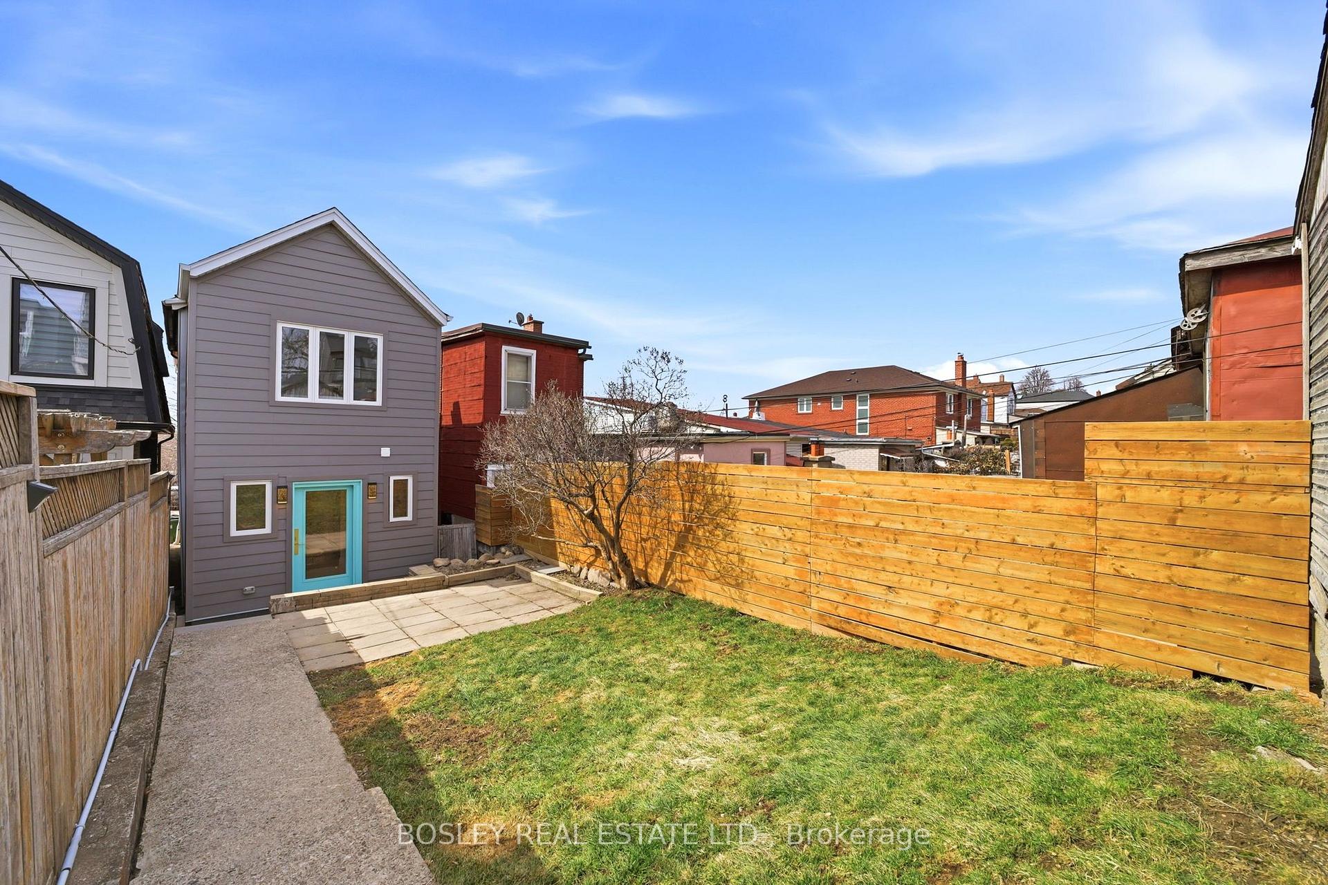 Photo 35 of 43 Gilbert Avenue, Toronto, Corso Italia-Davenport — HOMEH