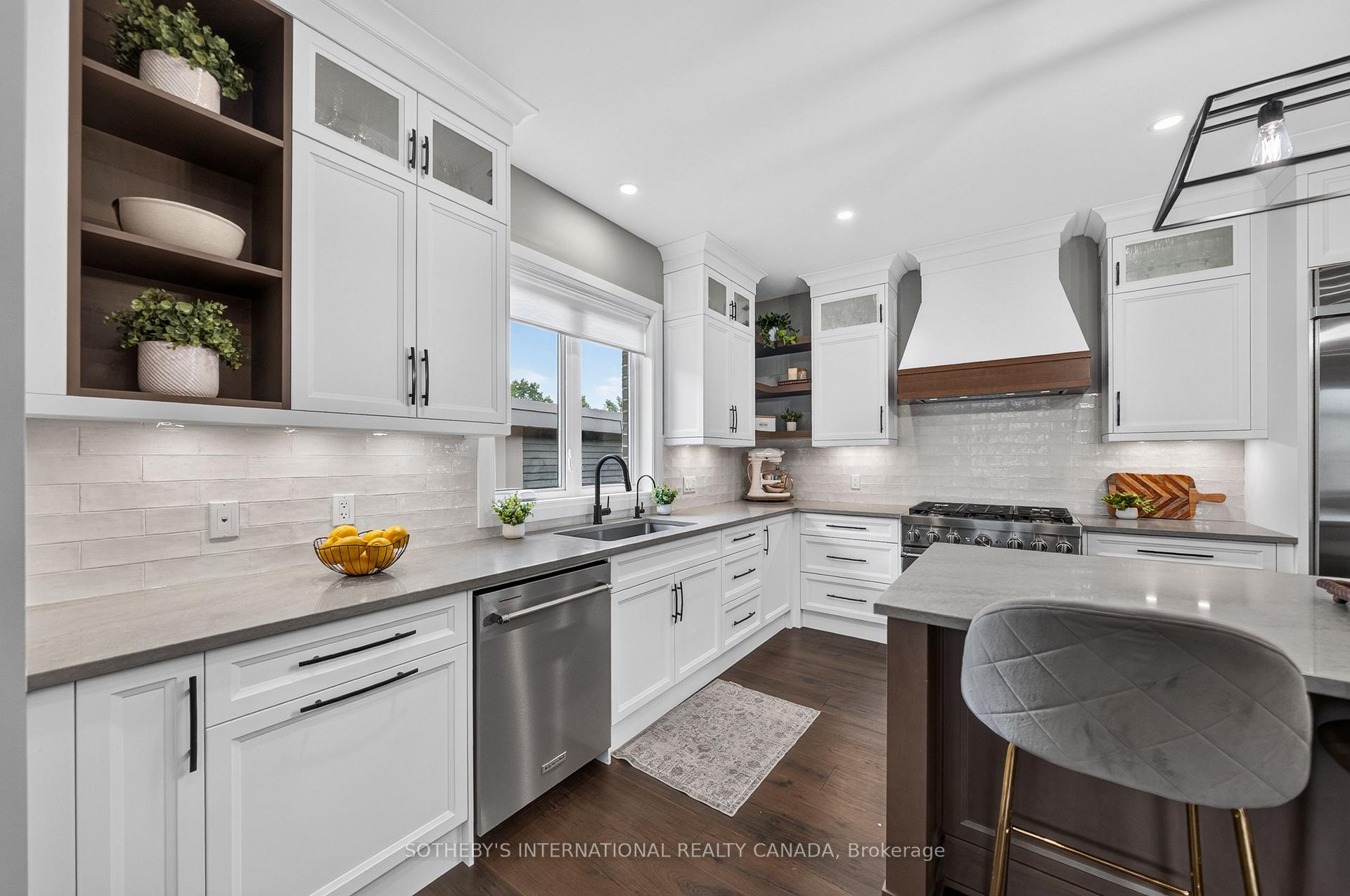 Photo 17 of 15 Langton Drive, Kitchener, Pioneer Tower West — HOMEH