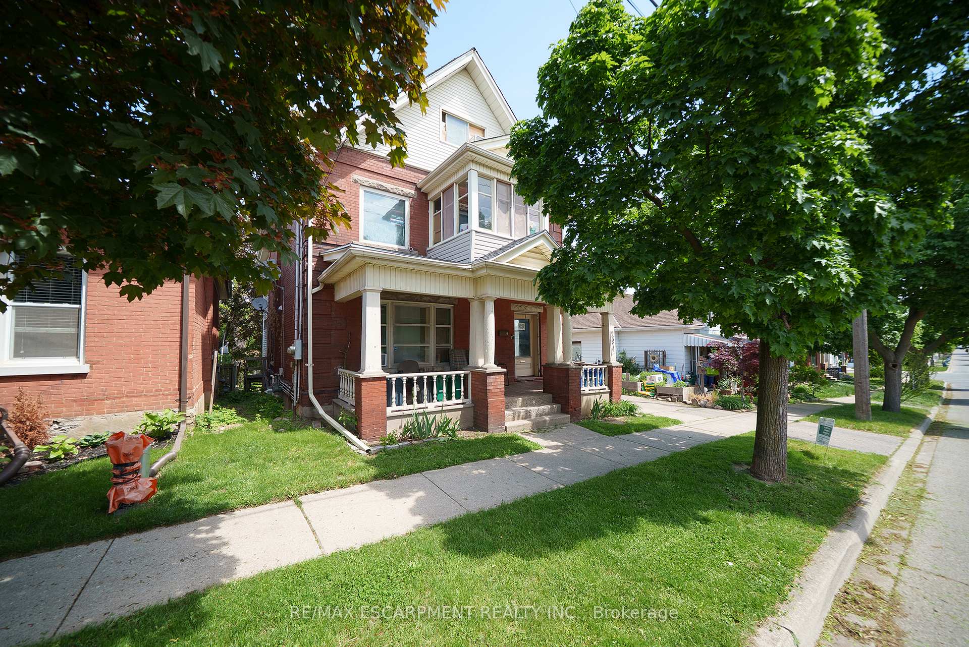 Photo 4 of 294 Darling Street, Brantford, East Ward — HOMEH