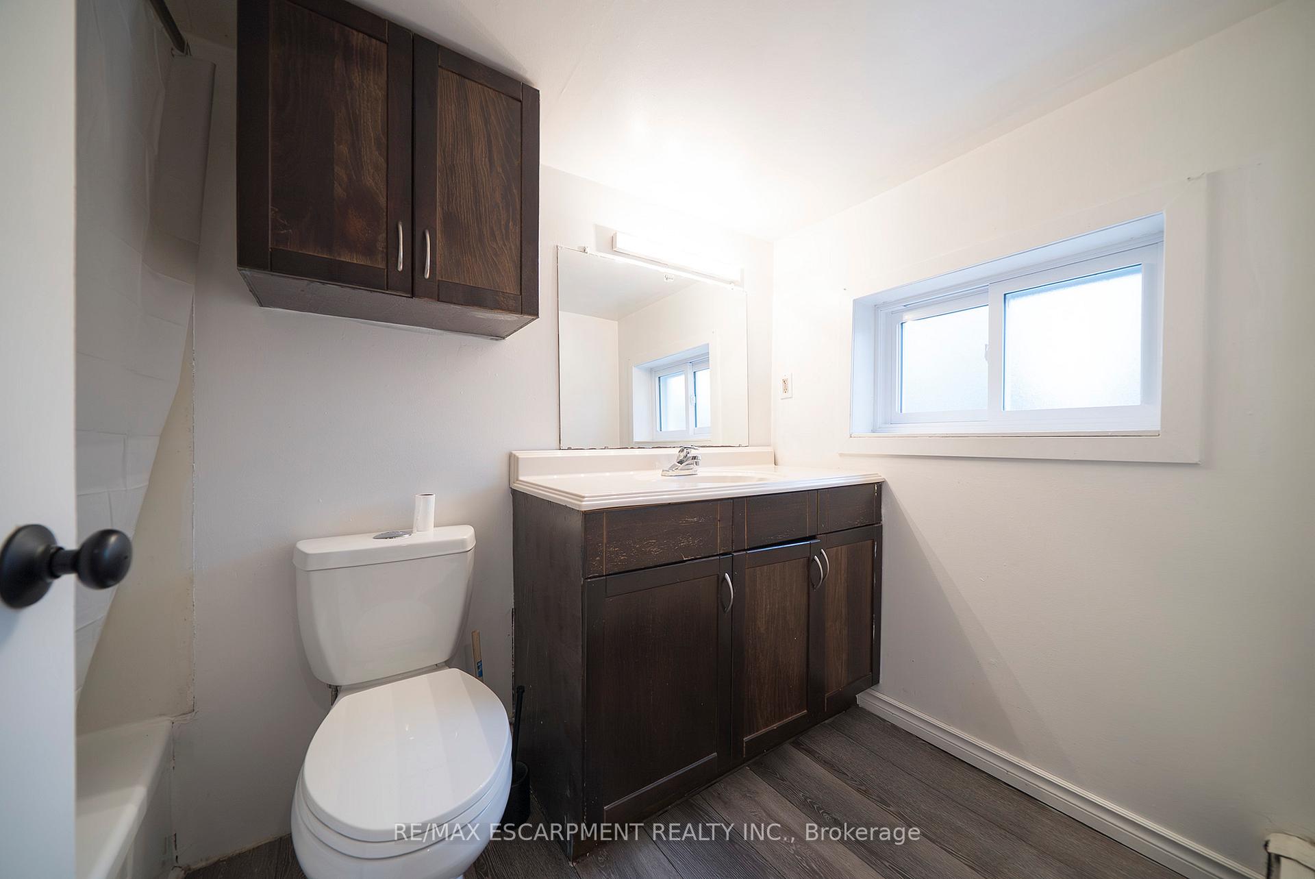 Photo 9 of 294 Darling Street, Brantford, East Ward — HOMEH
