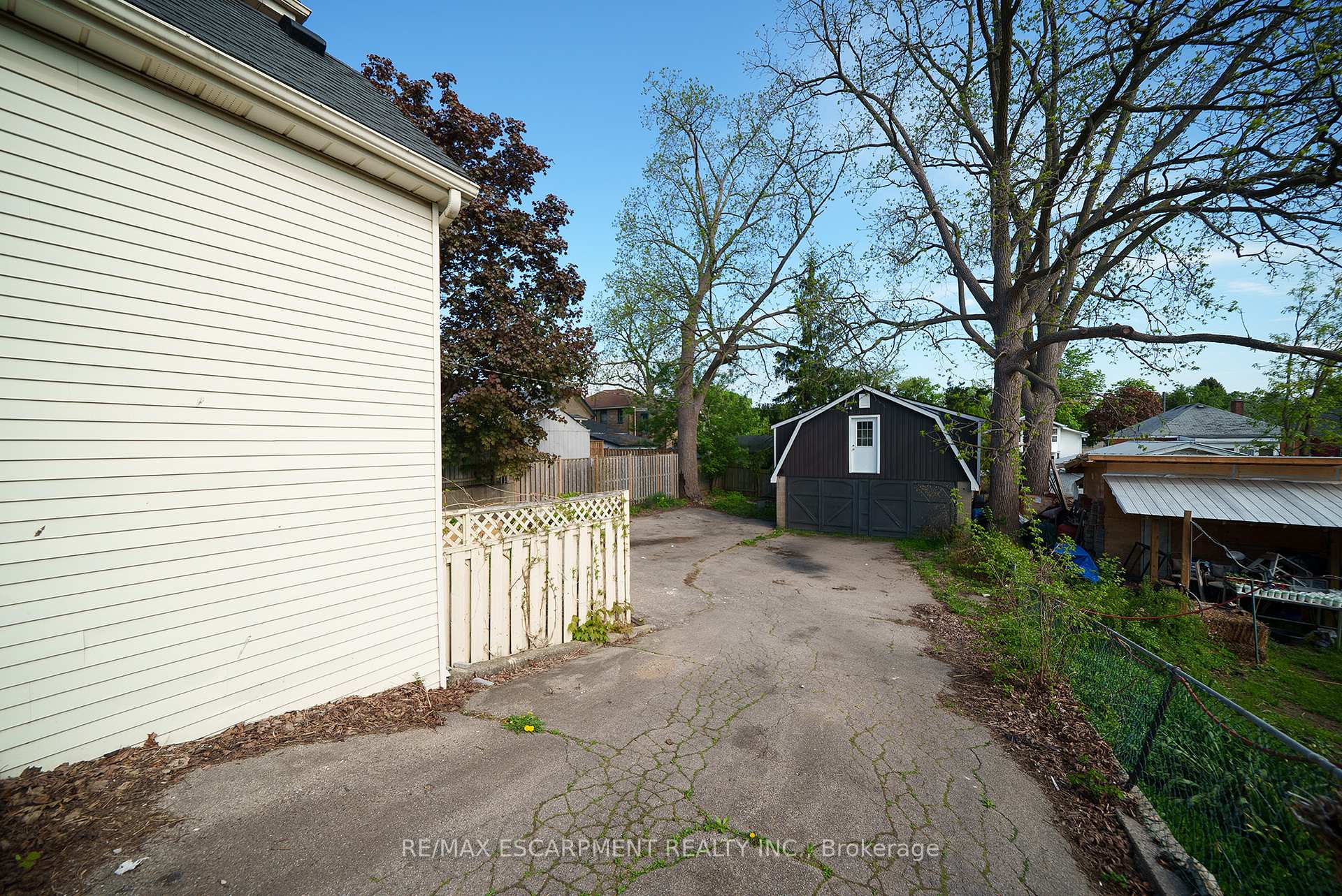 Photo 29 of 294 Darling Street, Brantford, East Ward — HOMEH