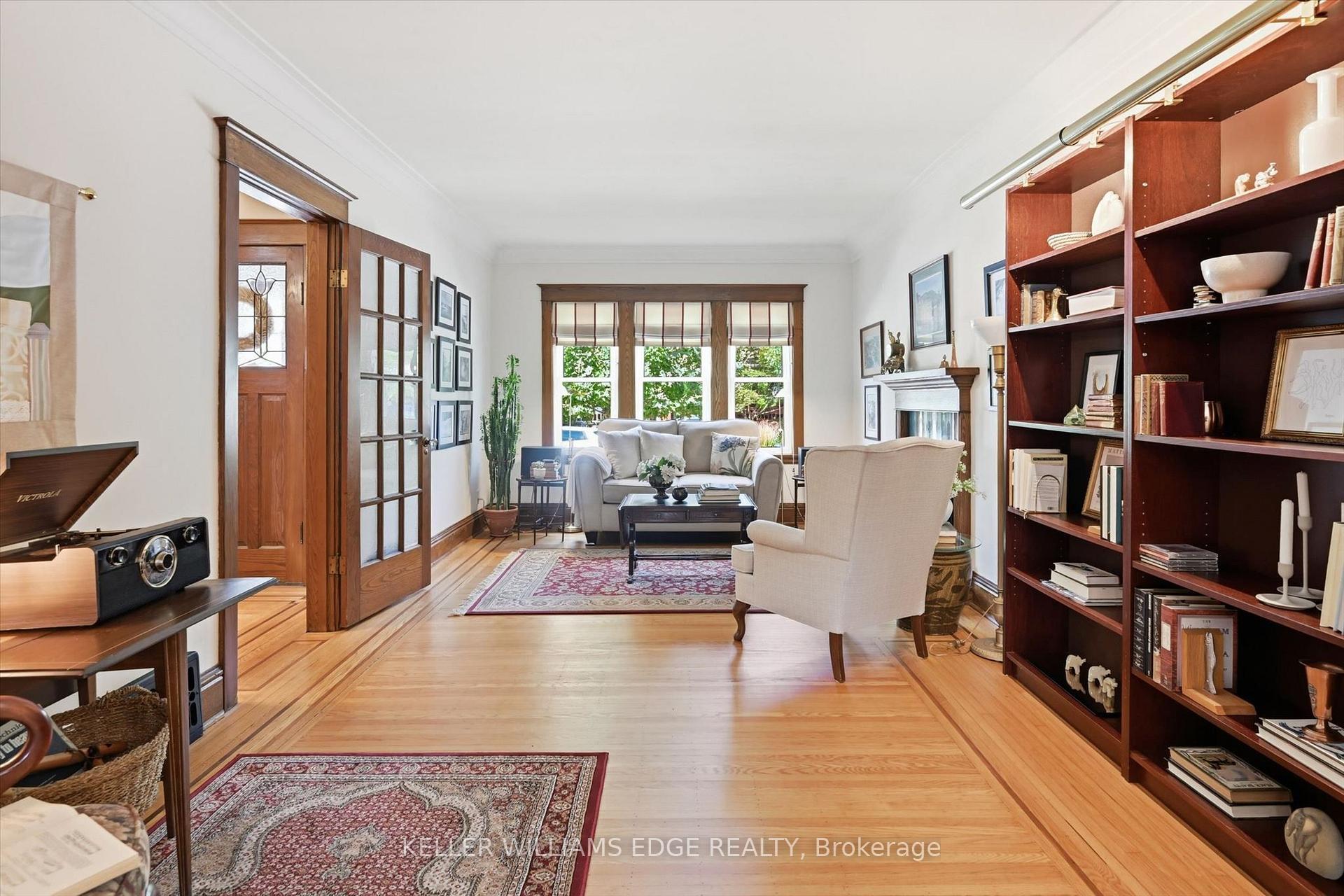 Photo 9 of 191 London Street S, Hamilton, Delta — HOMEH