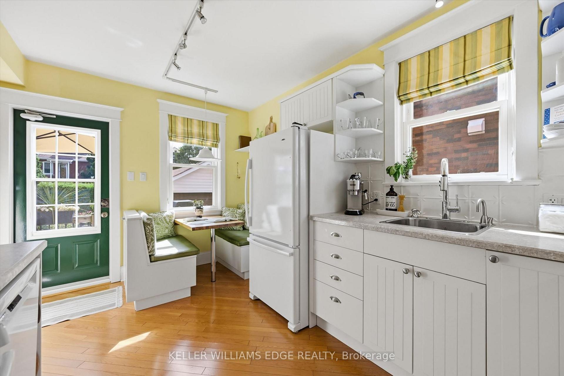 Photo 16 of 191 London Street S, Hamilton, Delta — HOMEH