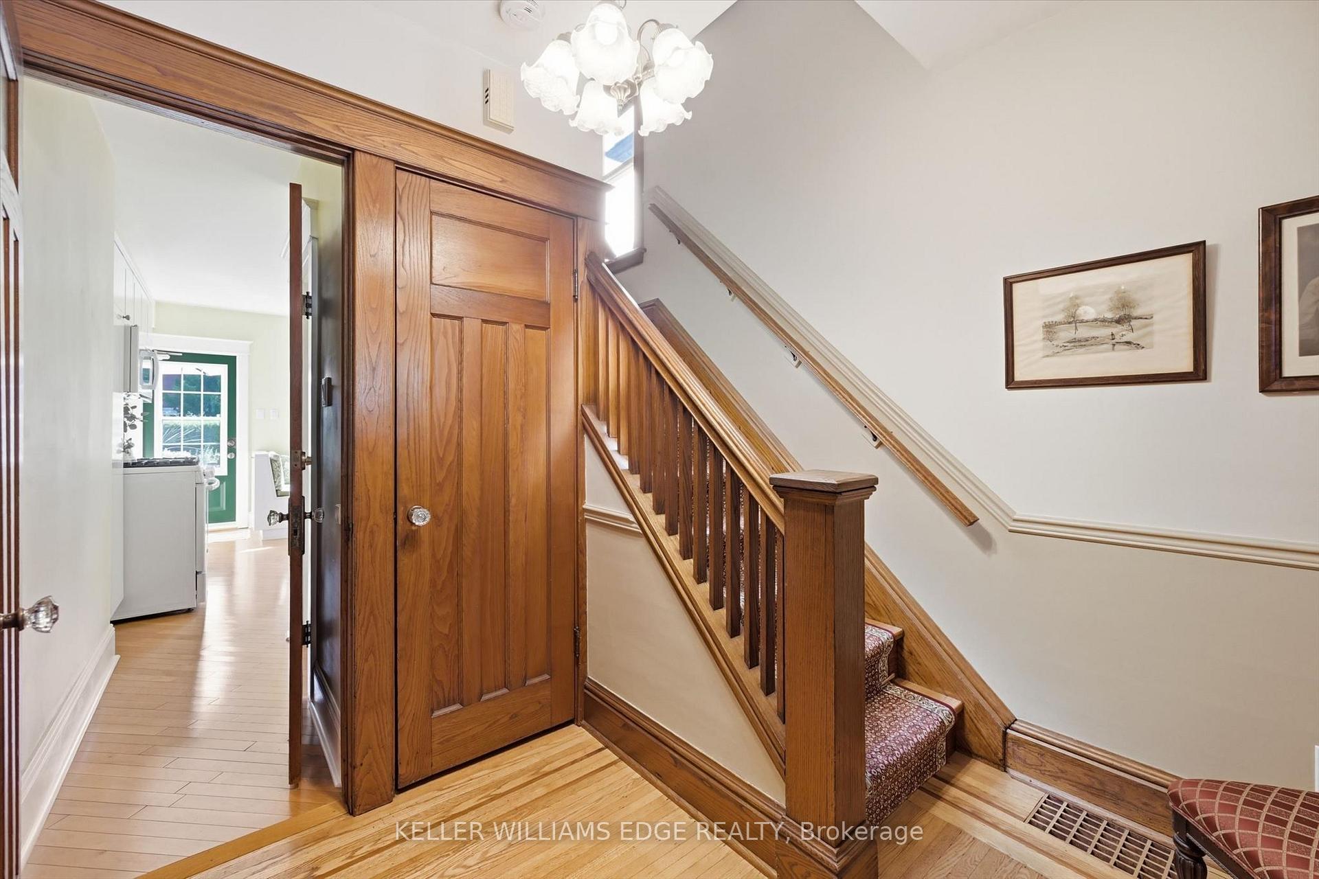 Photo 18 of 191 London Street S, Hamilton, Delta — HOMEH