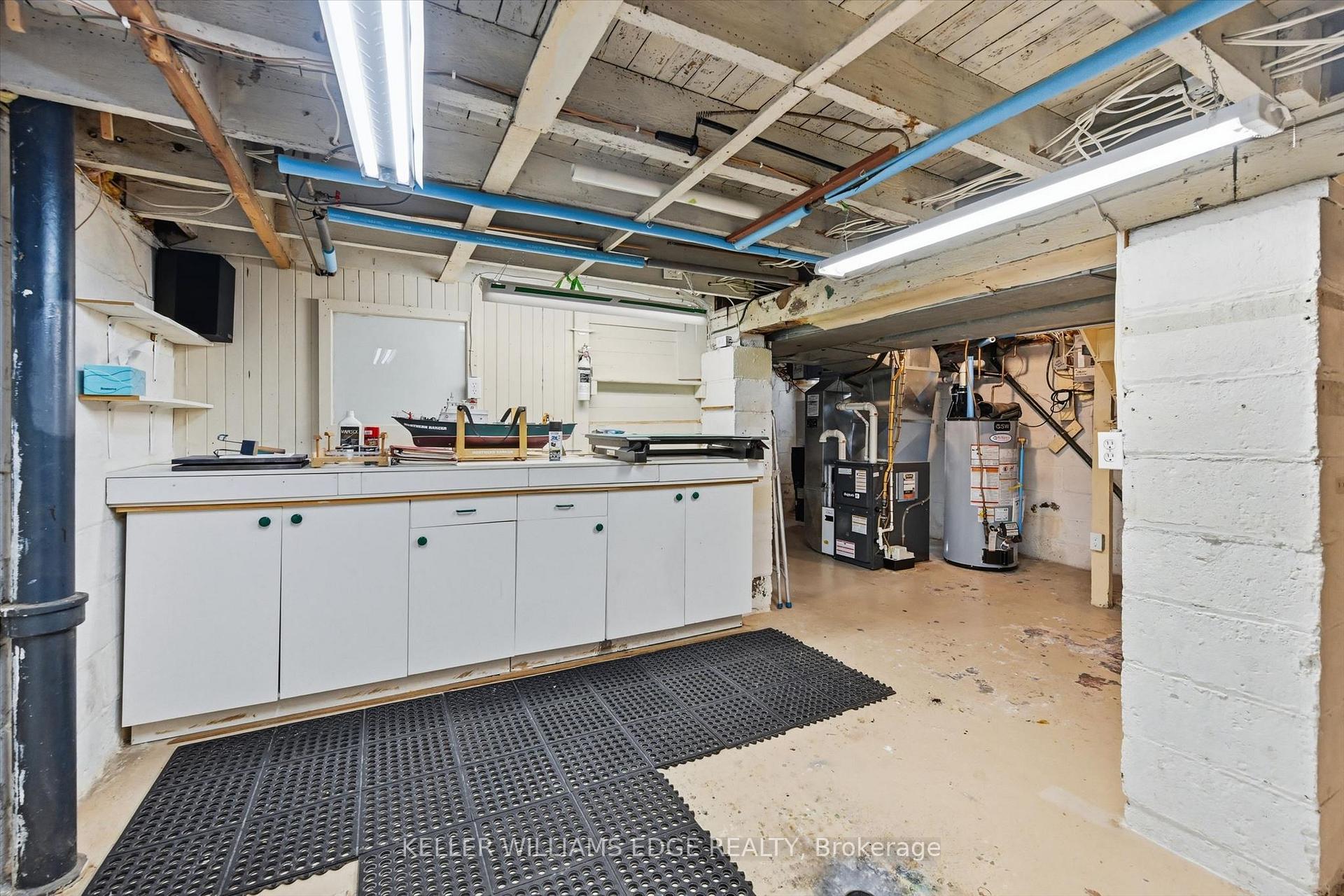 Photo 35 of 191 London Street S, Hamilton, Delta — HOMEH
