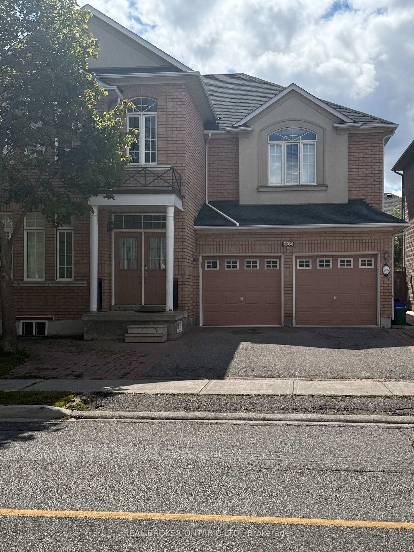 Photo 1 of Unit Basement, 205 La Rocca Avenue, Vaughan, Vellore Village — HOMEH
