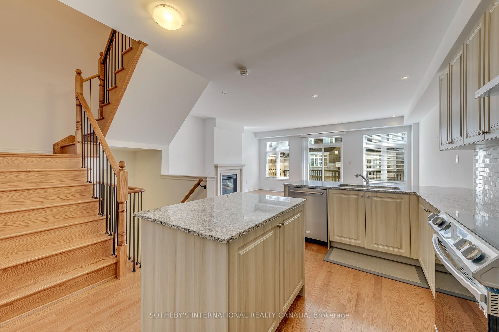 Photo 26 of 2289 Khalsa Gate, Oakville, Westmount — HOMEH