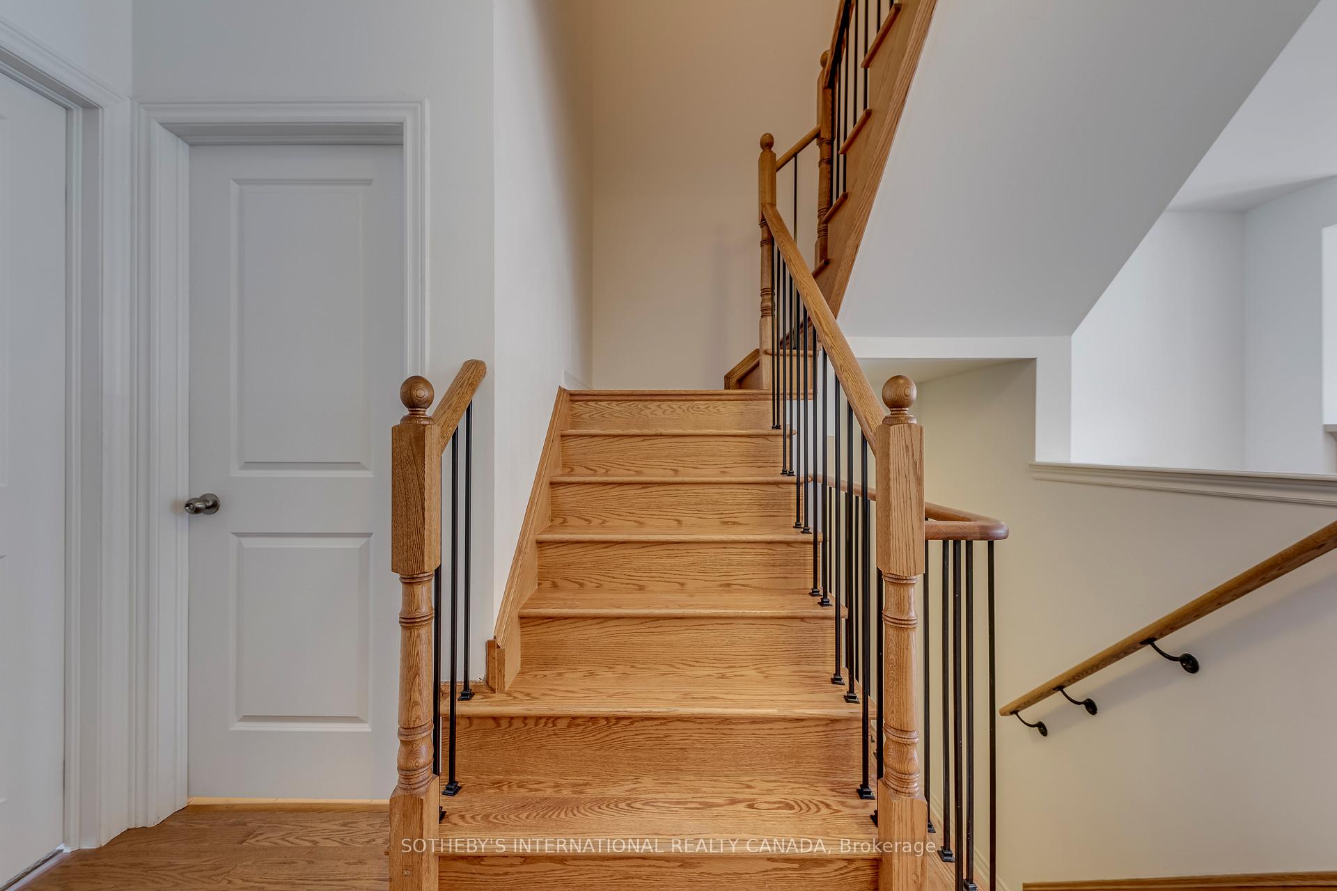 Photo 34 of 2289 Khalsa Gate, Oakville, Westmount — HOMEH