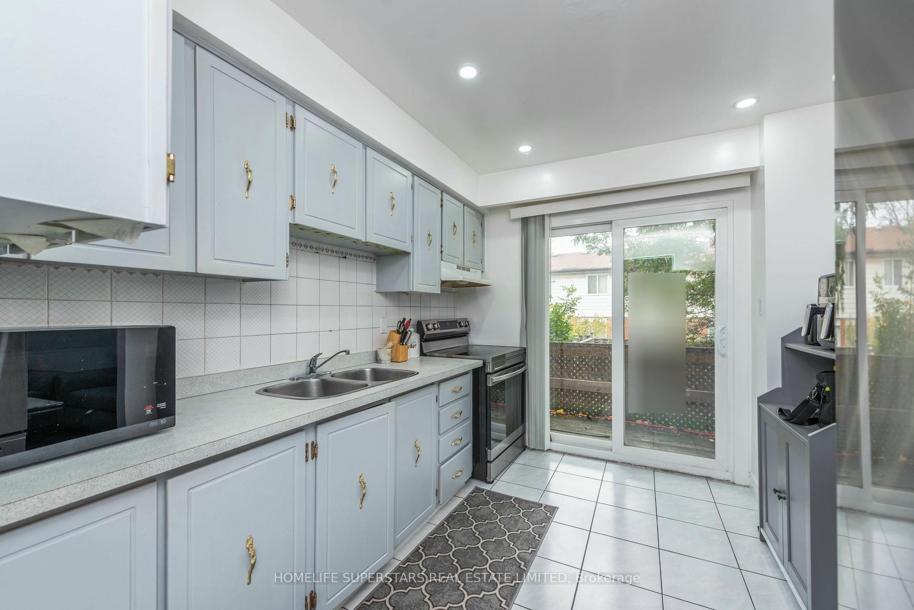 Photo 14 of Unit 50, 7475 Goreway Drive, Mississauga, Malton — HOMEH