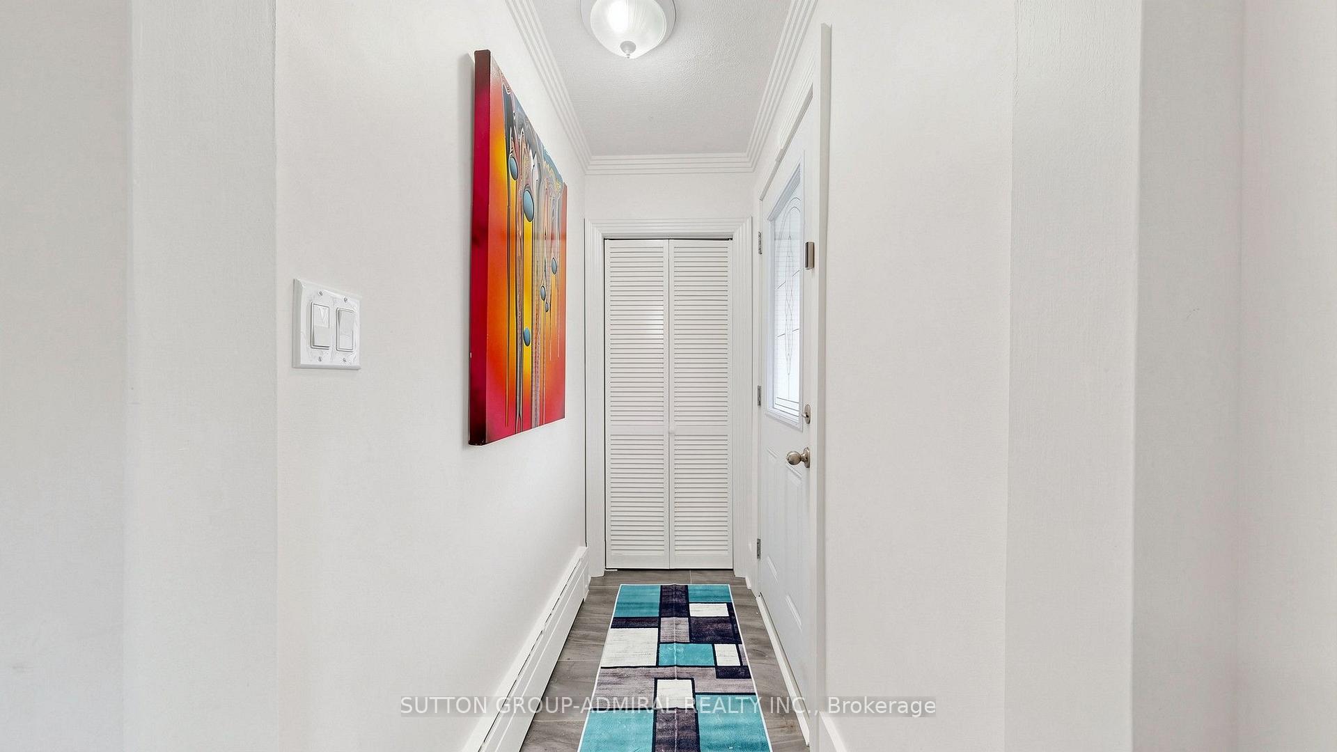 Photo 4 of 12 Laxis Avenue, North York, Mount Dennis — HOMEH