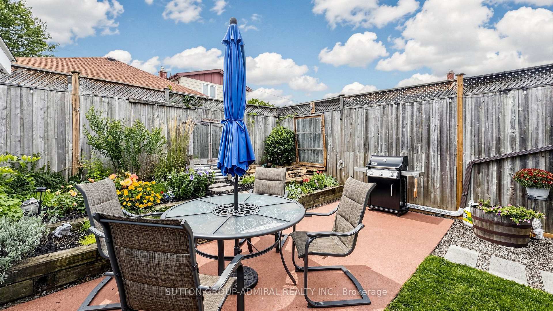 Photo 29 of 12 Laxis Avenue, North York, Mount Dennis — HOMEH