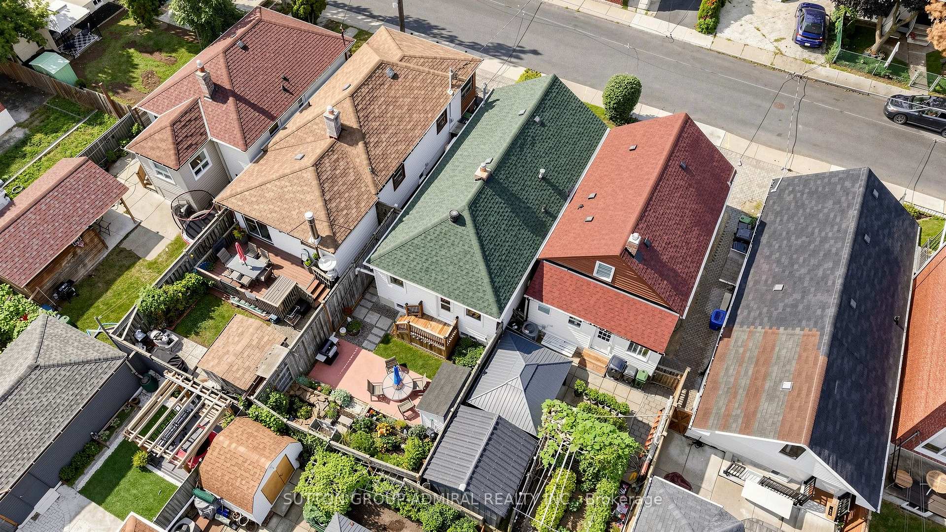Photo 36 of 12 Laxis Avenue, North York, Mount Dennis — HOMEH