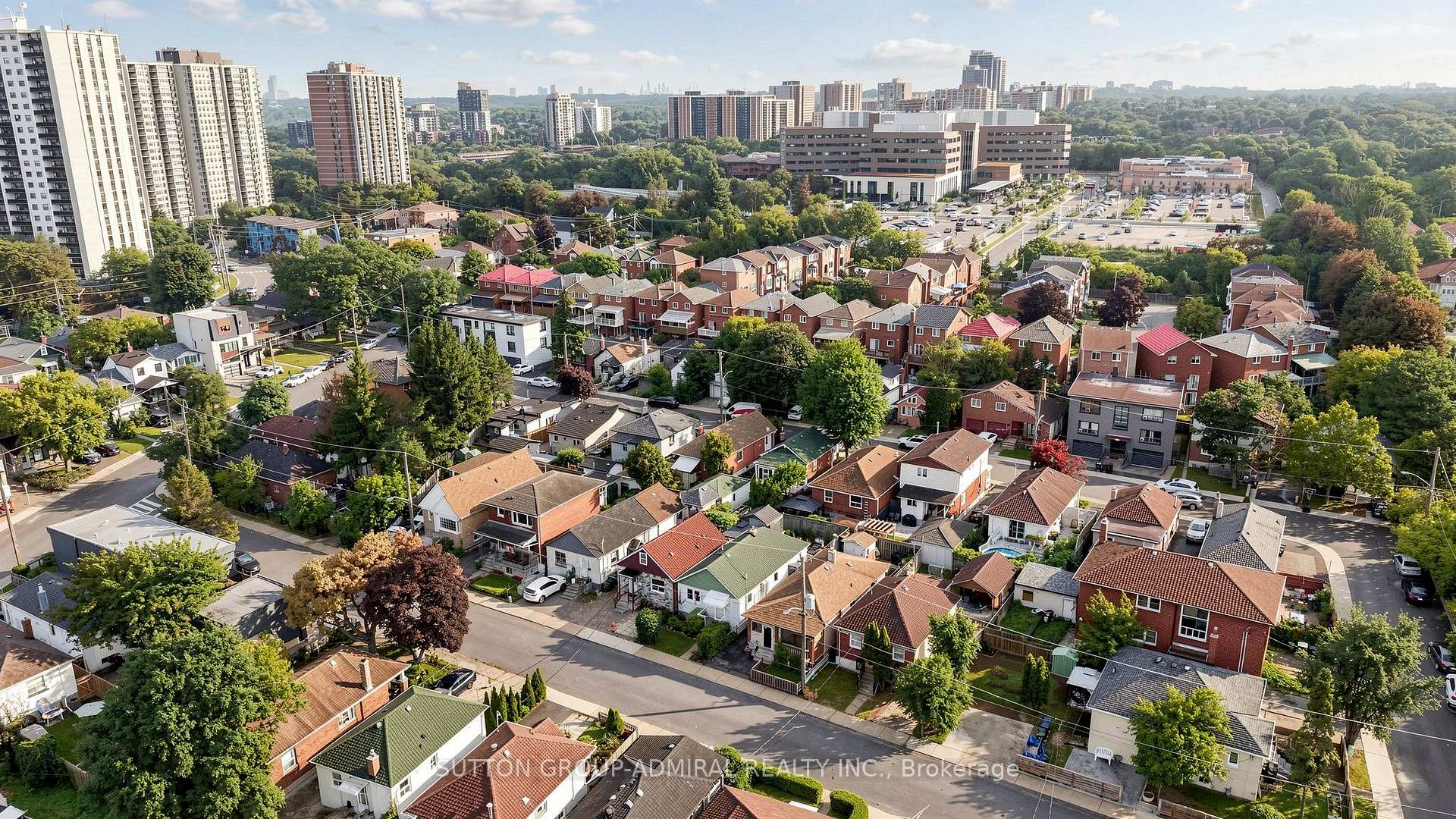 Photo 42 of 12 Laxis Avenue, North York, Mount Dennis — HOMEH