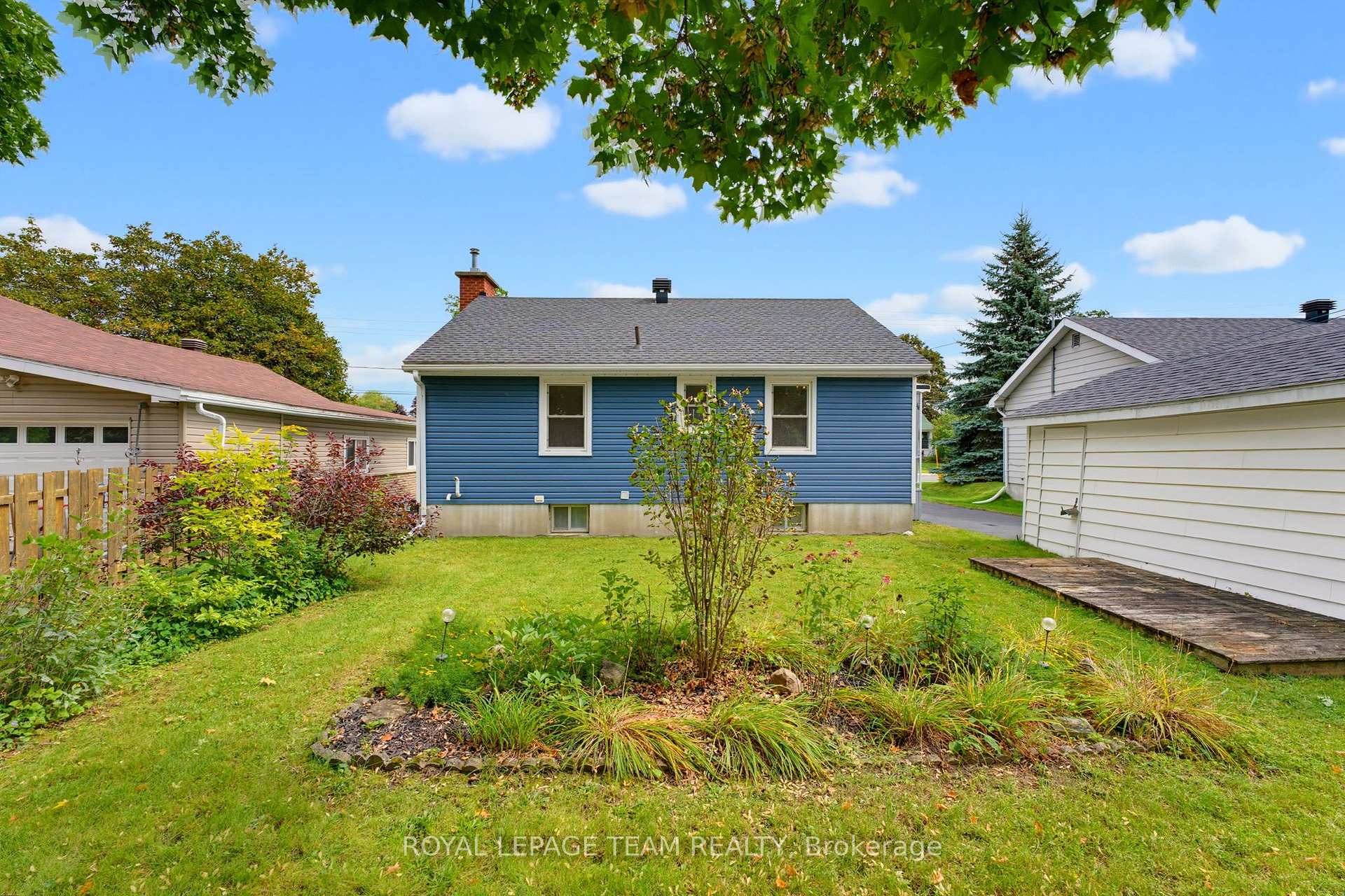 Photo 30 of 28 Catherine Street, Smiths Falls, Smiths Falls — HOMEH